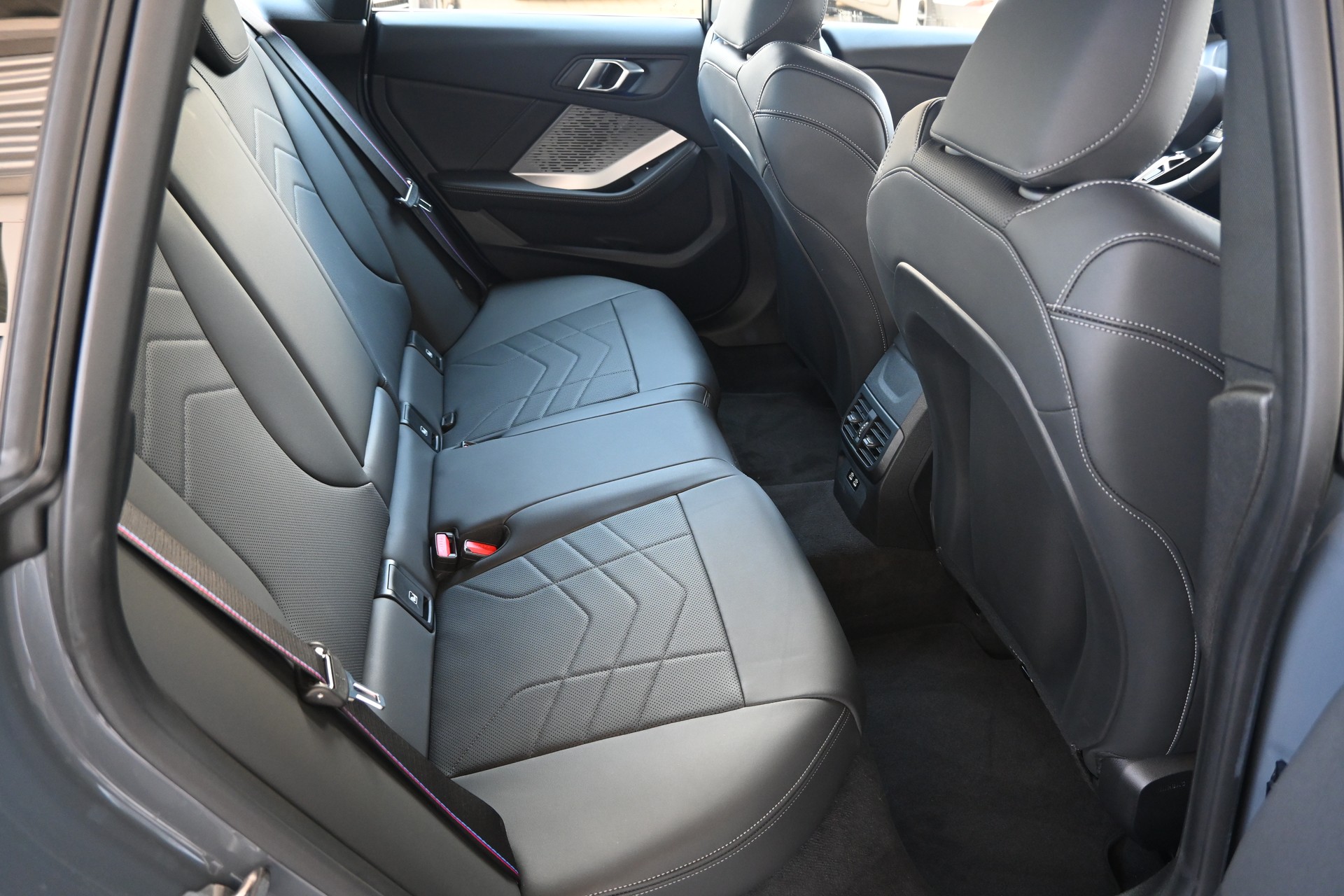 BMW 220 Gran Coupé 48V M Sport Pro Steptronic-image-14