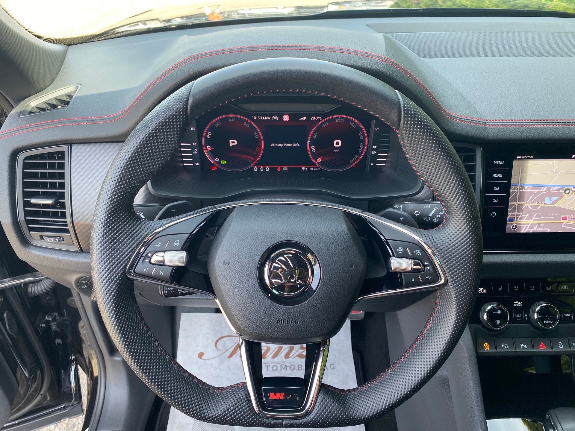SKODA Kodiaq 2.0 TSI RS 245PS 4x4 DSG **Top-Ausstattung**-image-14