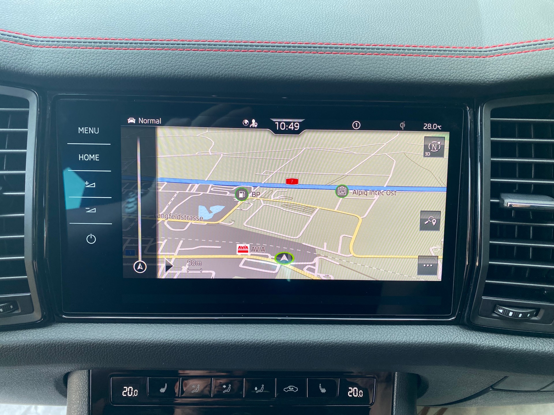 SKODA Kodiaq 2.0 TSI RS 245PS 4x4 DSG **Top-Ausstattung**-image-11