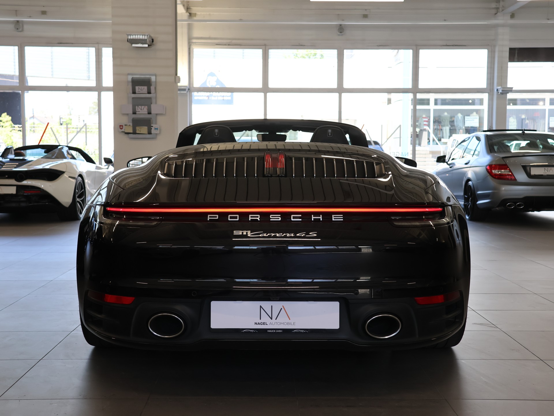 PORSCHE 911 Carrera 4S Cabriolet PDK *Sport Chrono* *Sportabgassanlage* *Leder Packet*-image-5