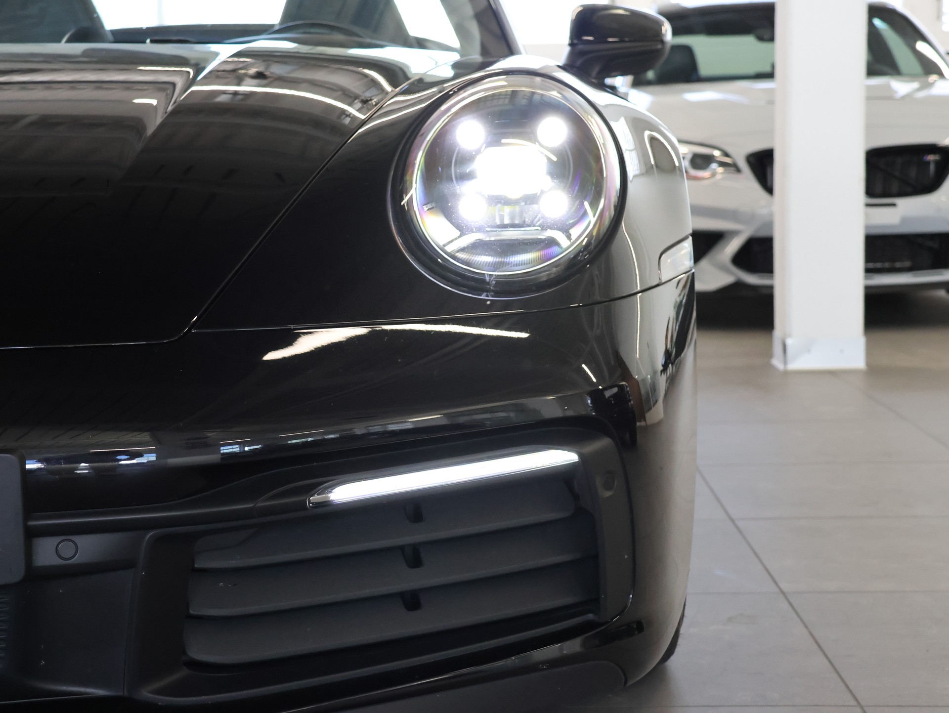 PORSCHE 911 Carrera 4S Cabriolet PDK *Sport Chrono* *Sportabgassanlage* *Leder Packet*-image-9