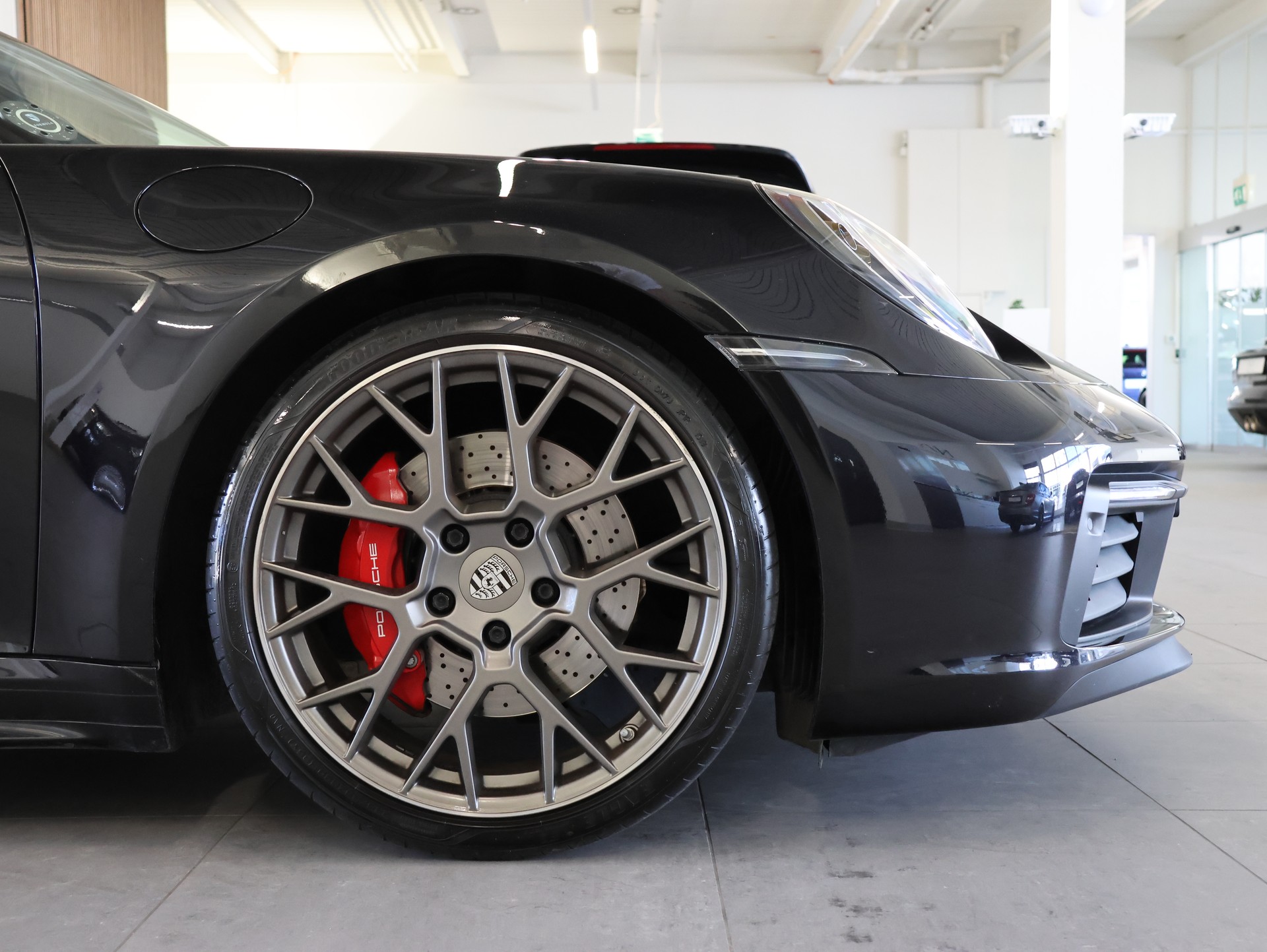 PORSCHE 911 Carrera 4S Cabriolet PDK *Sport Chrono* *Sportabgassanlage* *Leder Packet*-image-8