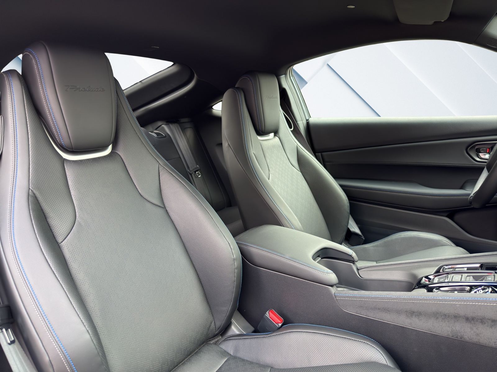 HONDA Prelude 2.0 i-MMD Advance, Leasing Aktion 1.9%, inkl. GRATIS Winterräder in Wert von 2200.--image-17