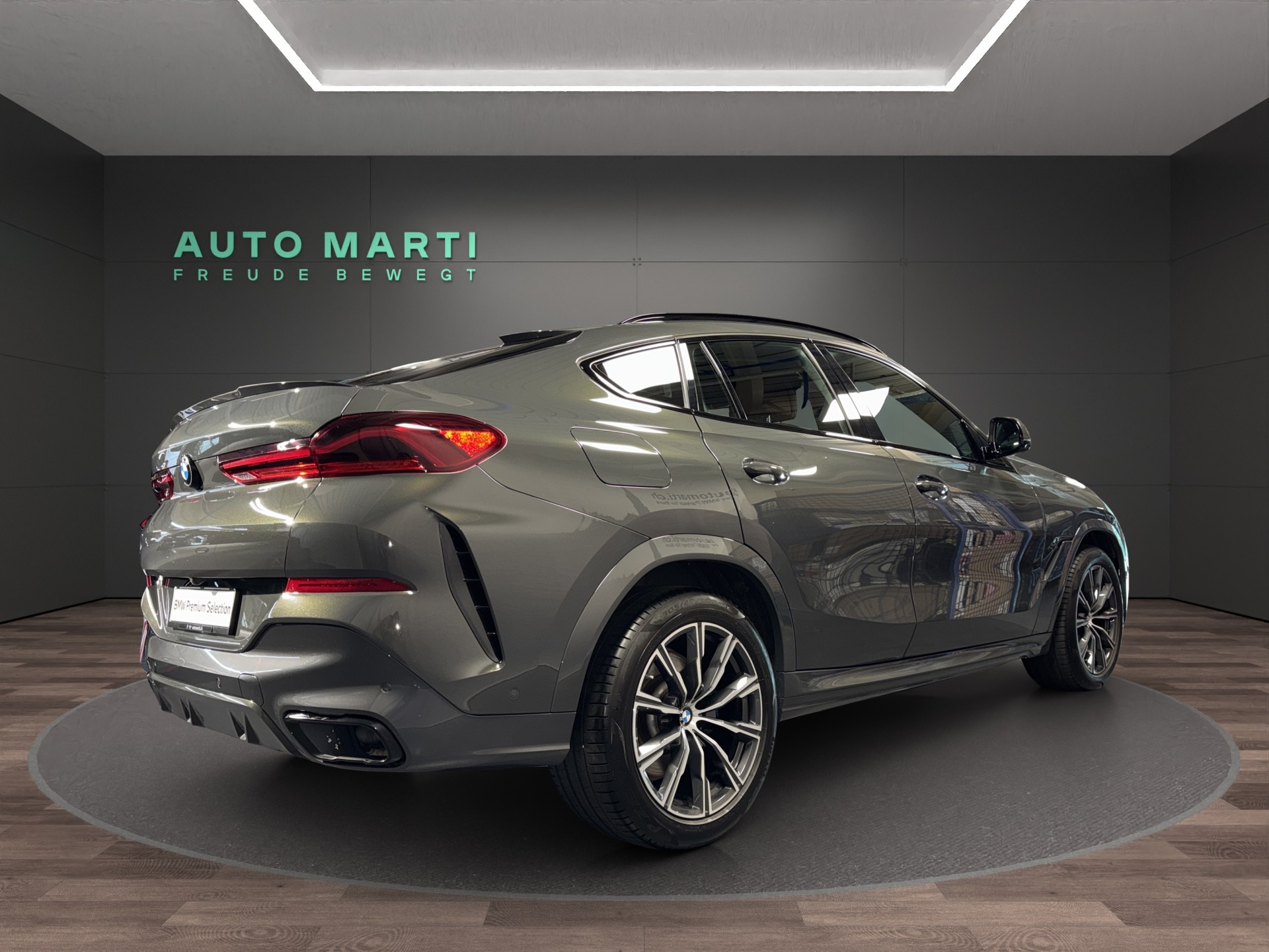 BMW X6 40d xDrive M Sport-showroom-element-3