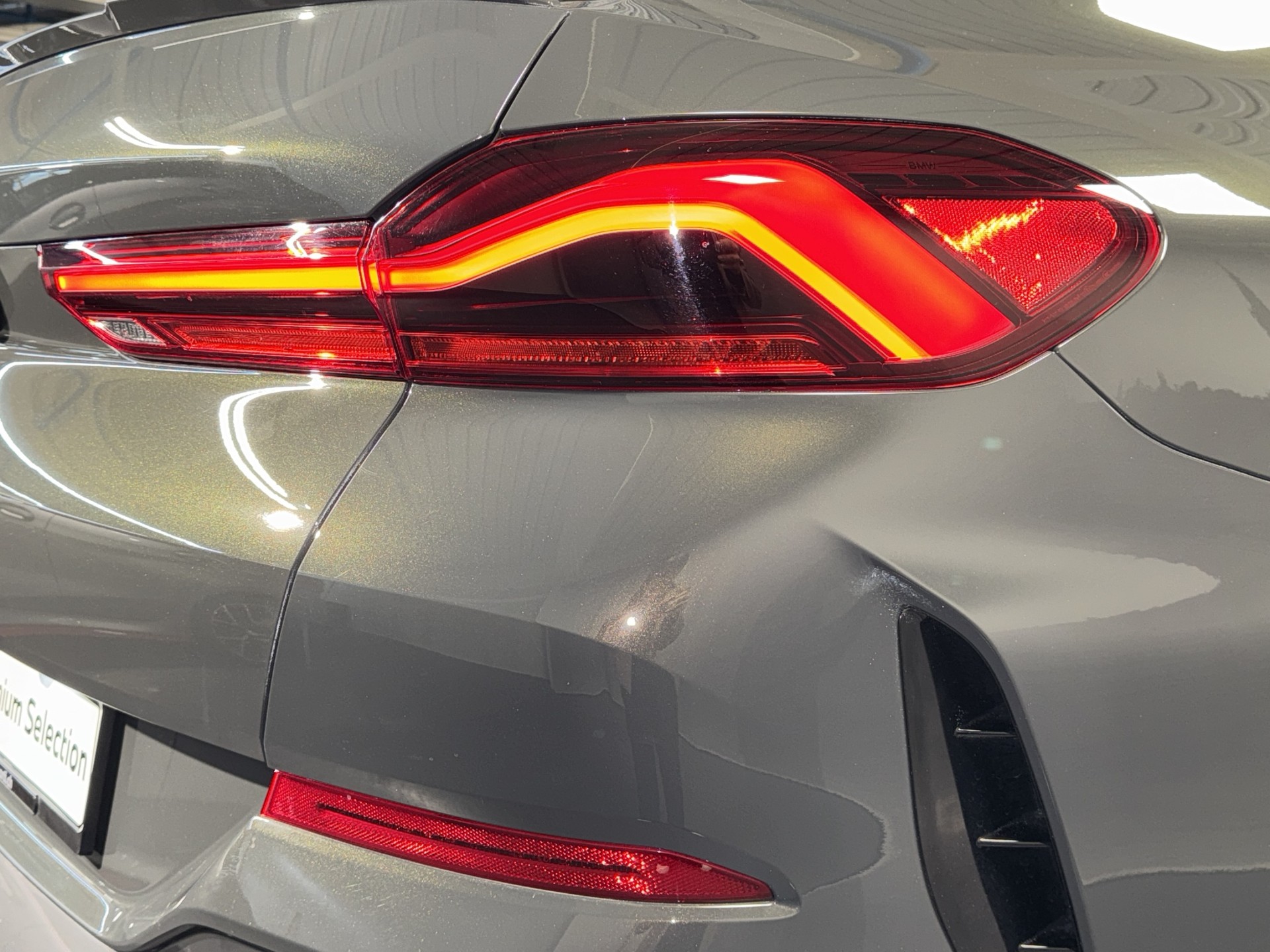 BMW X6 xDrive 48V 40d Steptronic M Sport-image-5