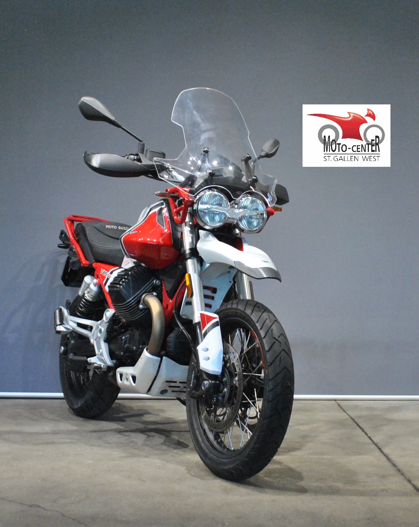MOTO GUZZI V85 TT