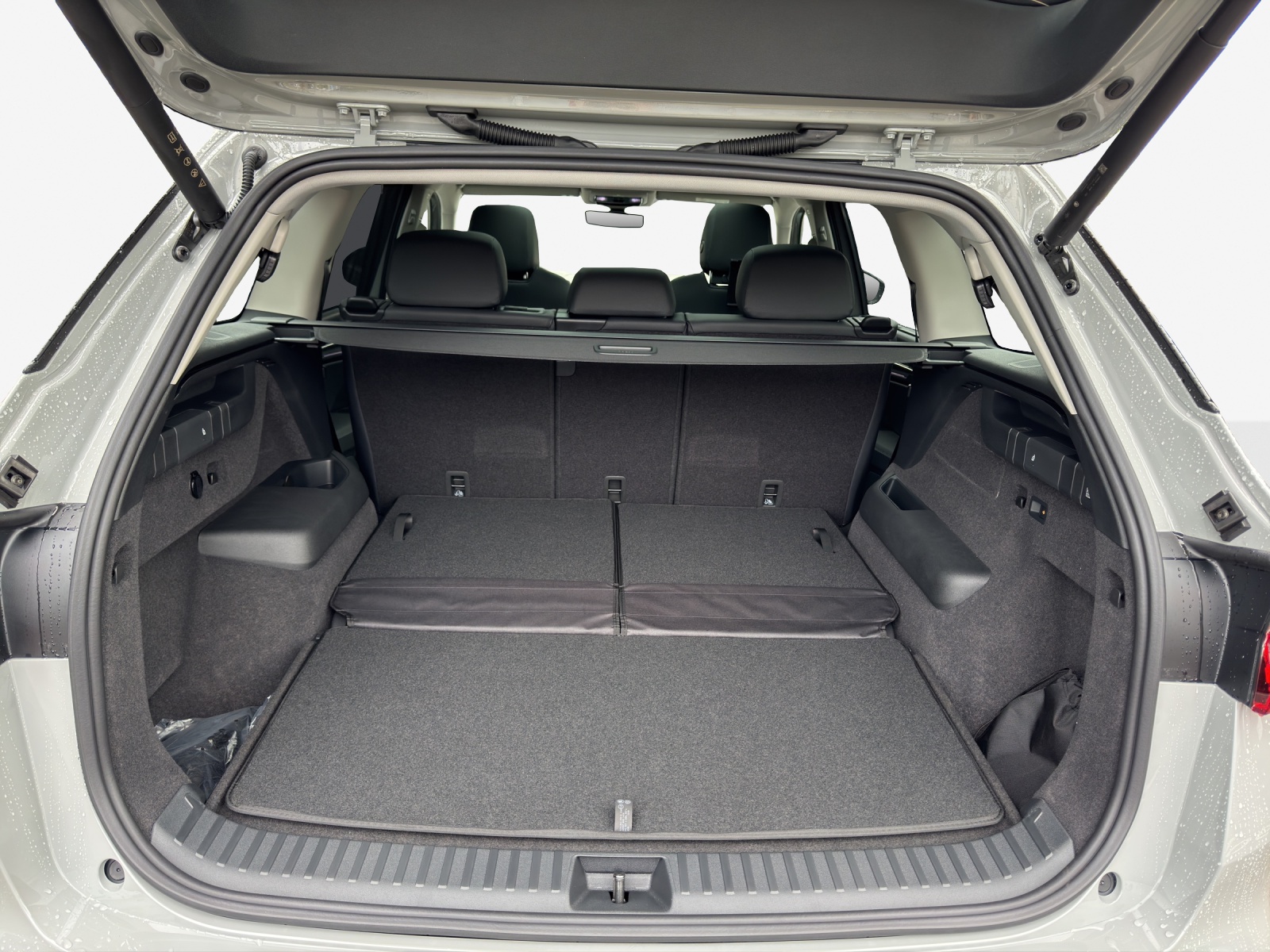 SKODA Kodiaq 2.0 TSI Dynamic 4x4-image-12