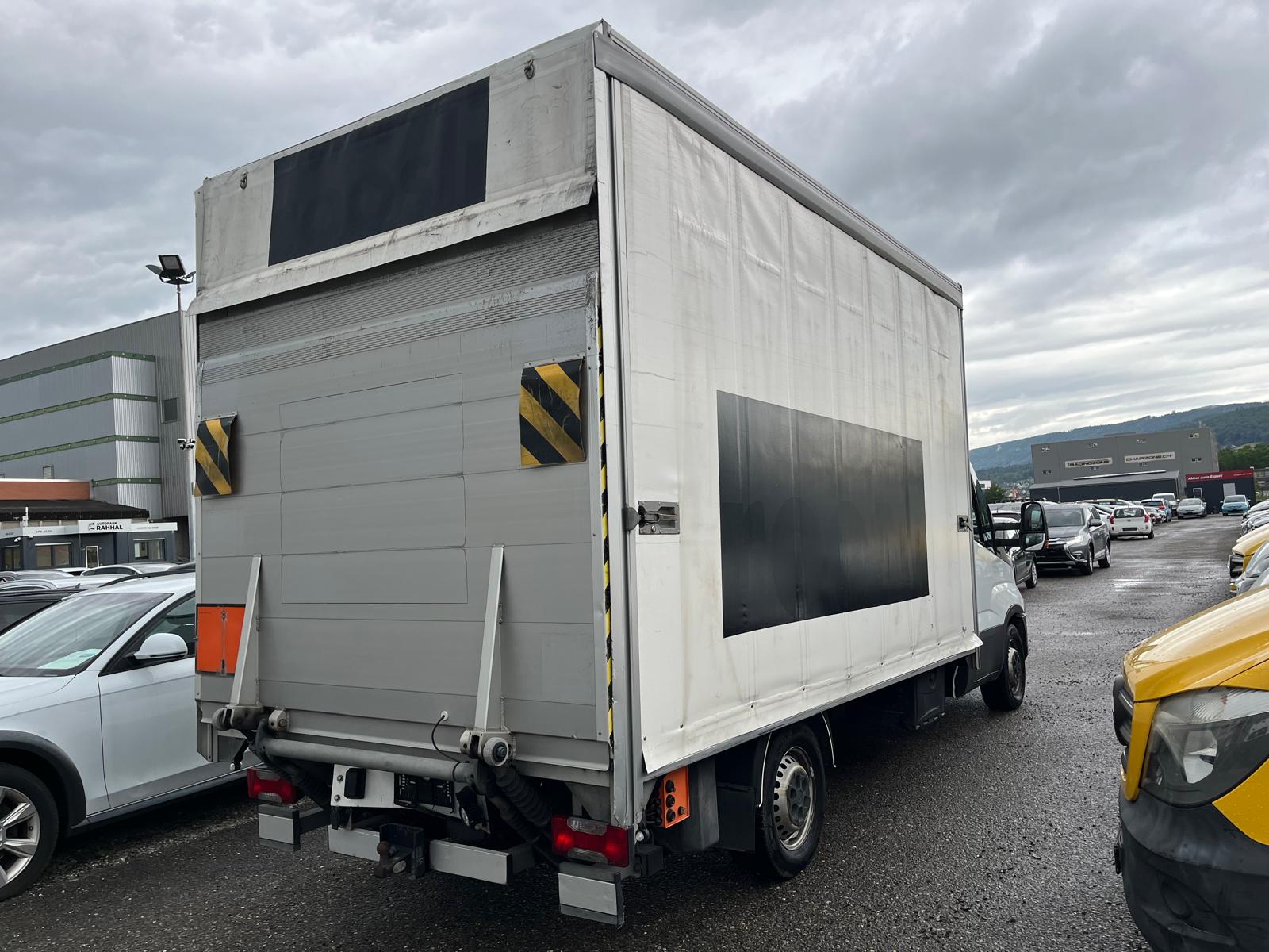 IVECO 35 S 18 Daily-image-3