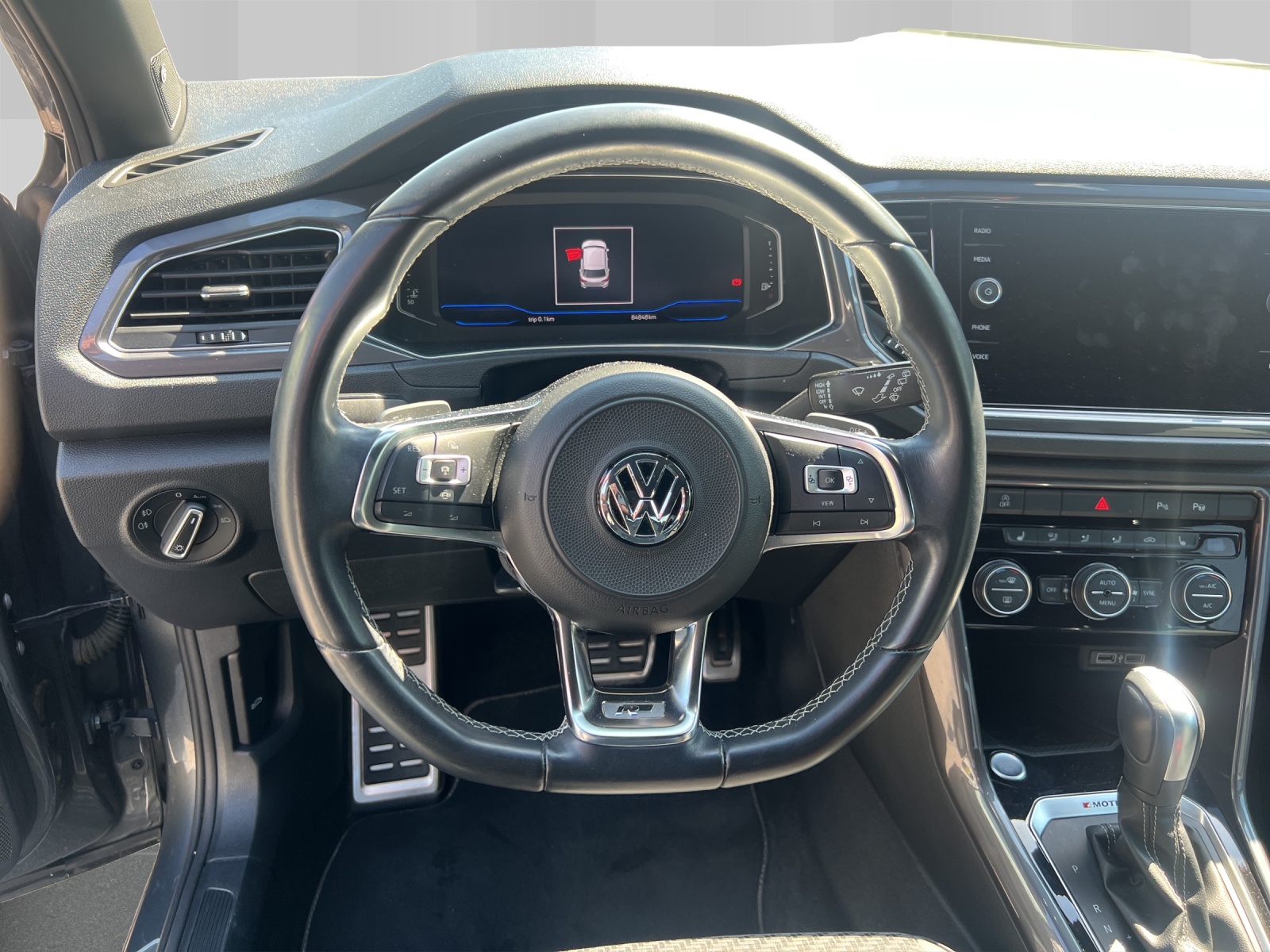 VW T-Roc 2.0 TSI Sport DSG 4Motion-image-9