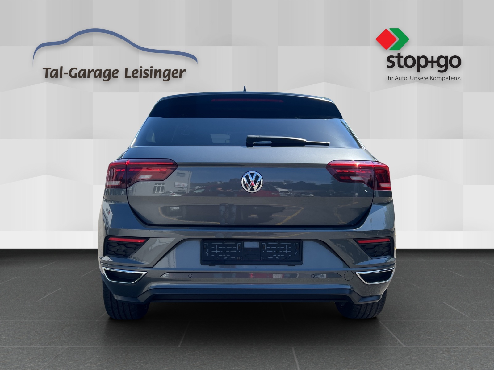 VW T-Roc 2.0 TSI Sport DSG 4Motion-image-4