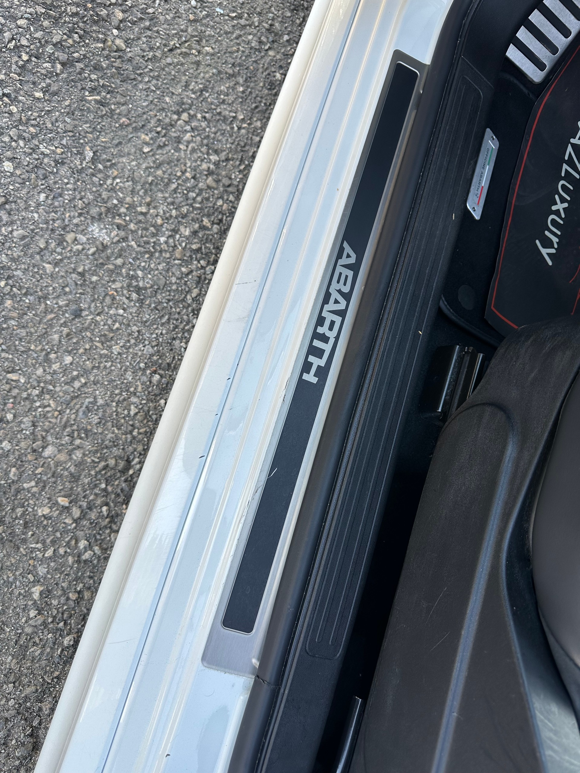 FIAT 595 1.4 16V Turbo Abarth Competizione-image-26