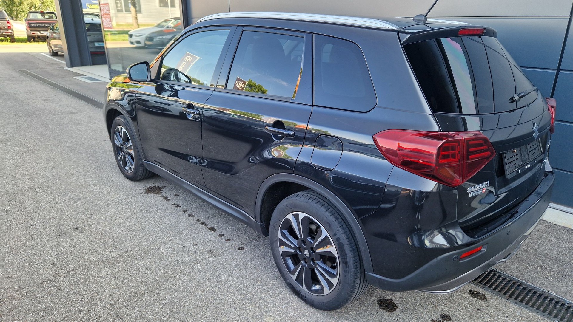 SUZUKI Vitara 1.4 Boosterjet Compact Top Automatic-image-4