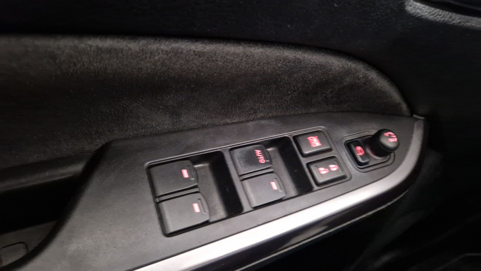 SUZUKI Vitara 1.4 Boosterjet Compact Top Automatic-image-9