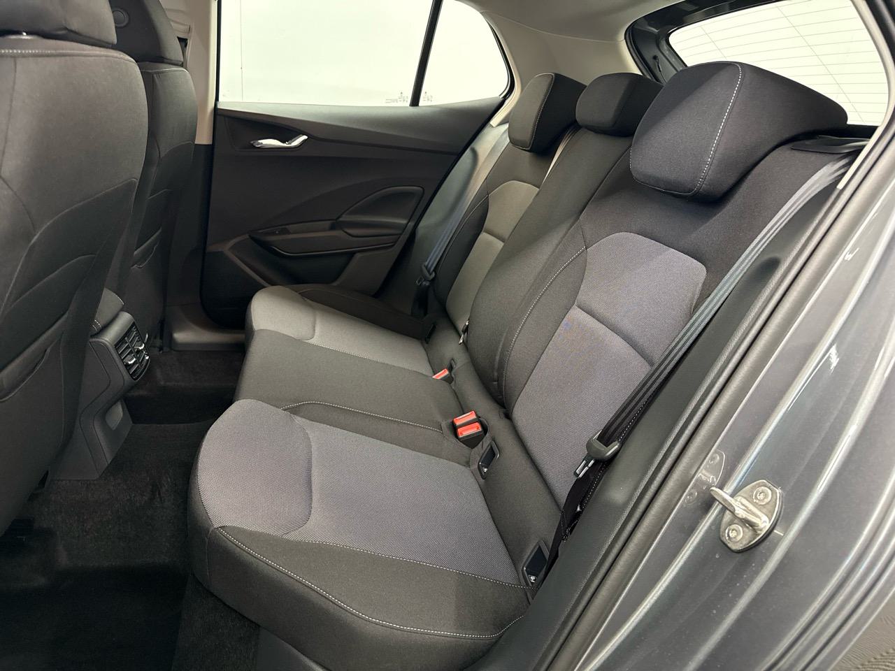 SKODA Fabia 1.0 TSI Selection DSG-image-10