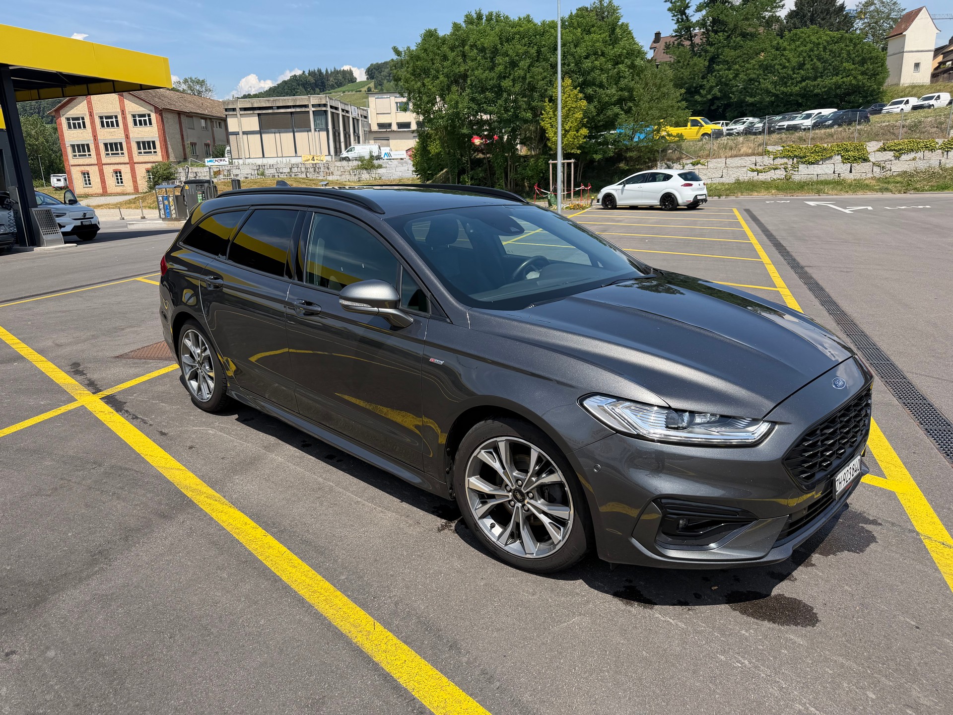 FORD MONDEO-image-0