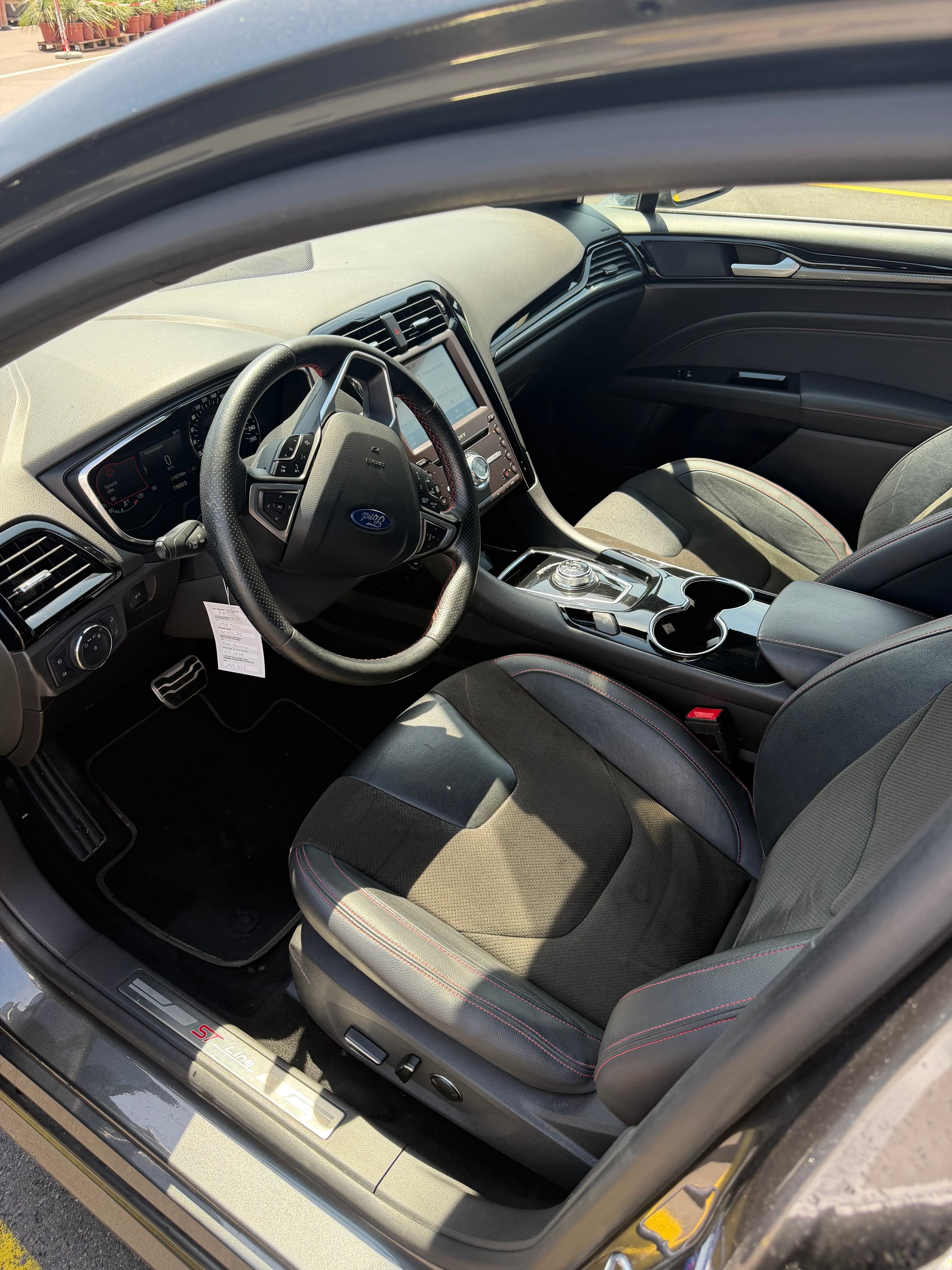 FORD MONDEO-image-4