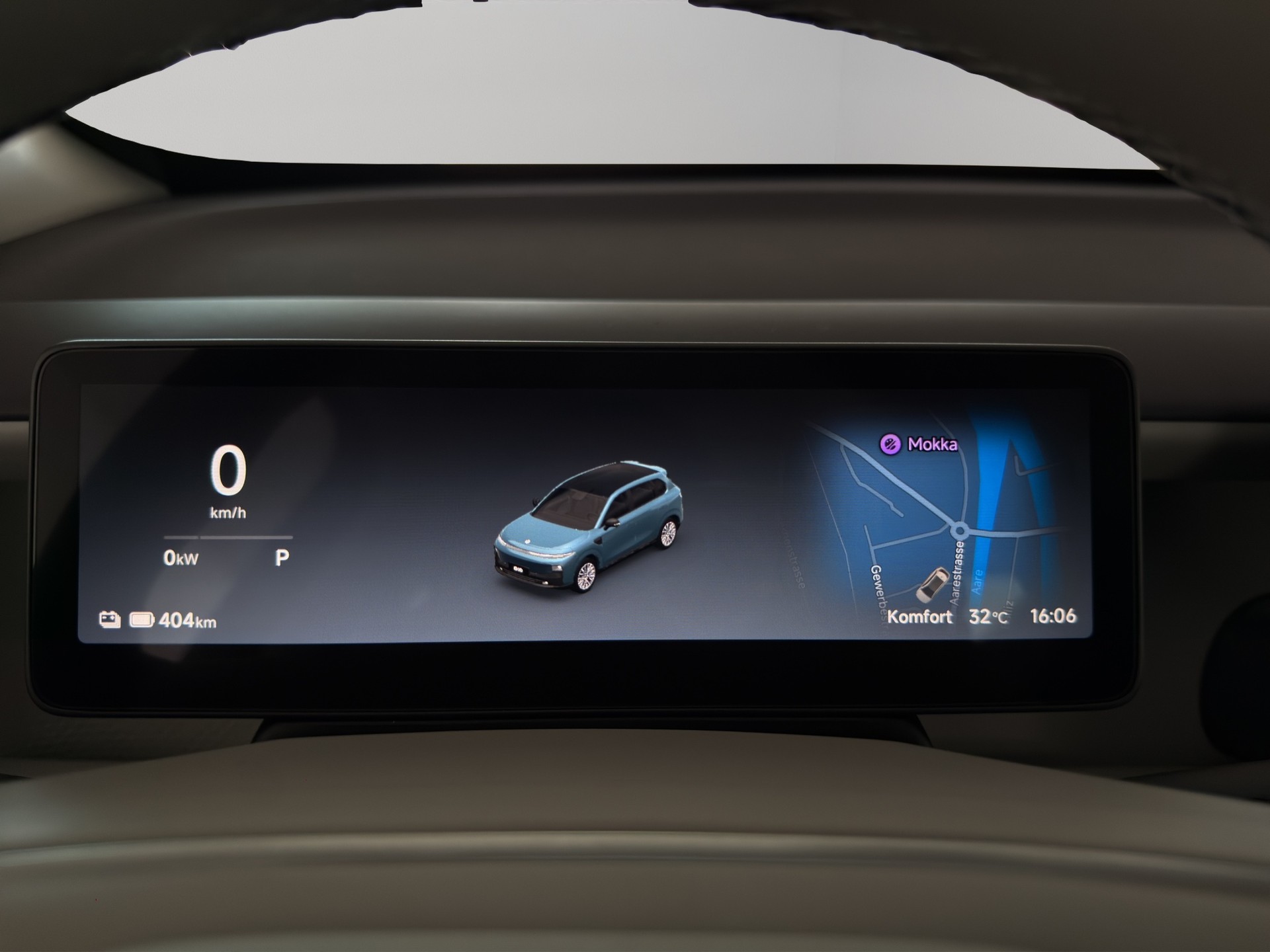 LEAPMOTOR B10 EV-image-8