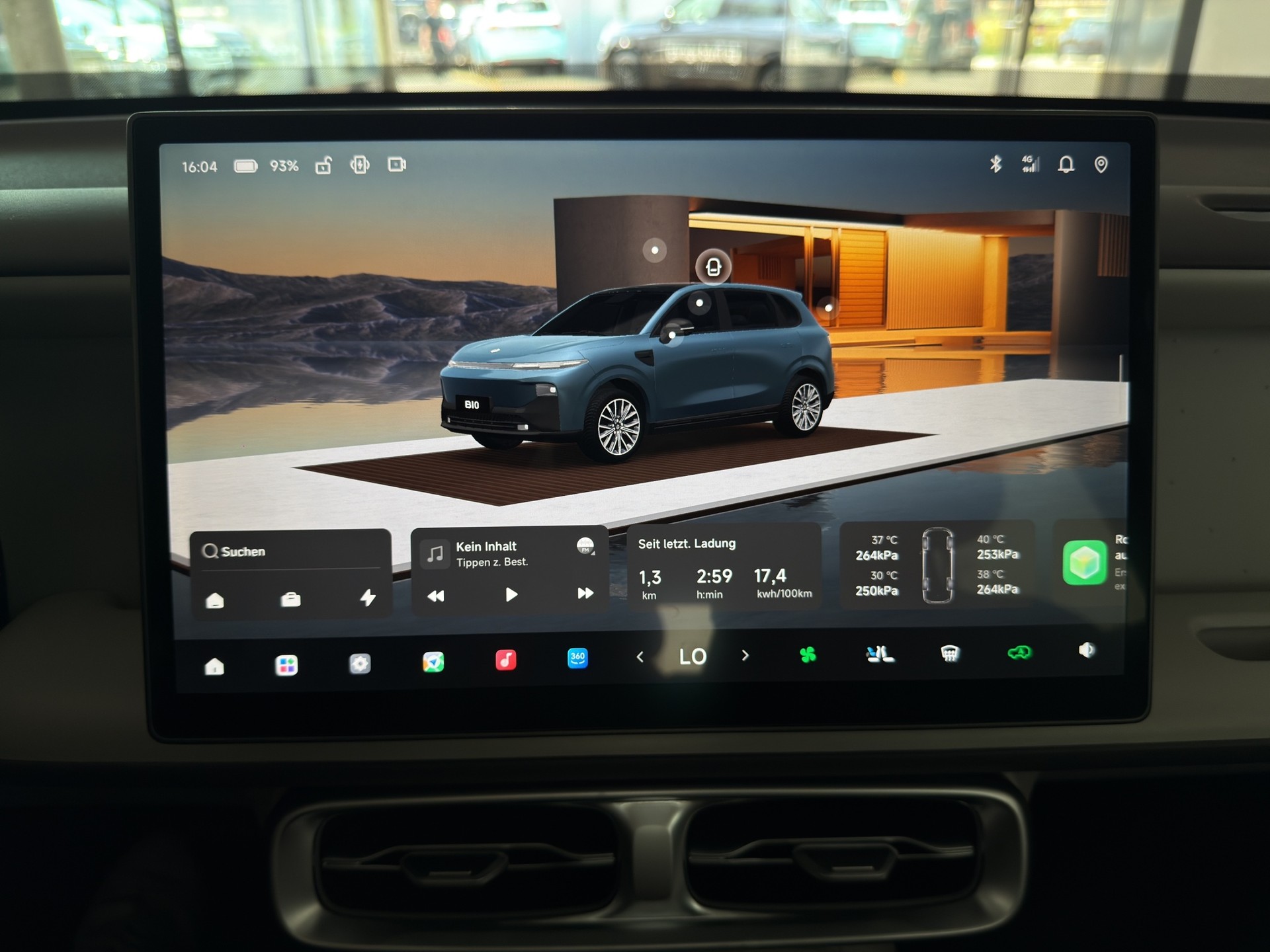 LEAPMOTOR B10 EV-image-10