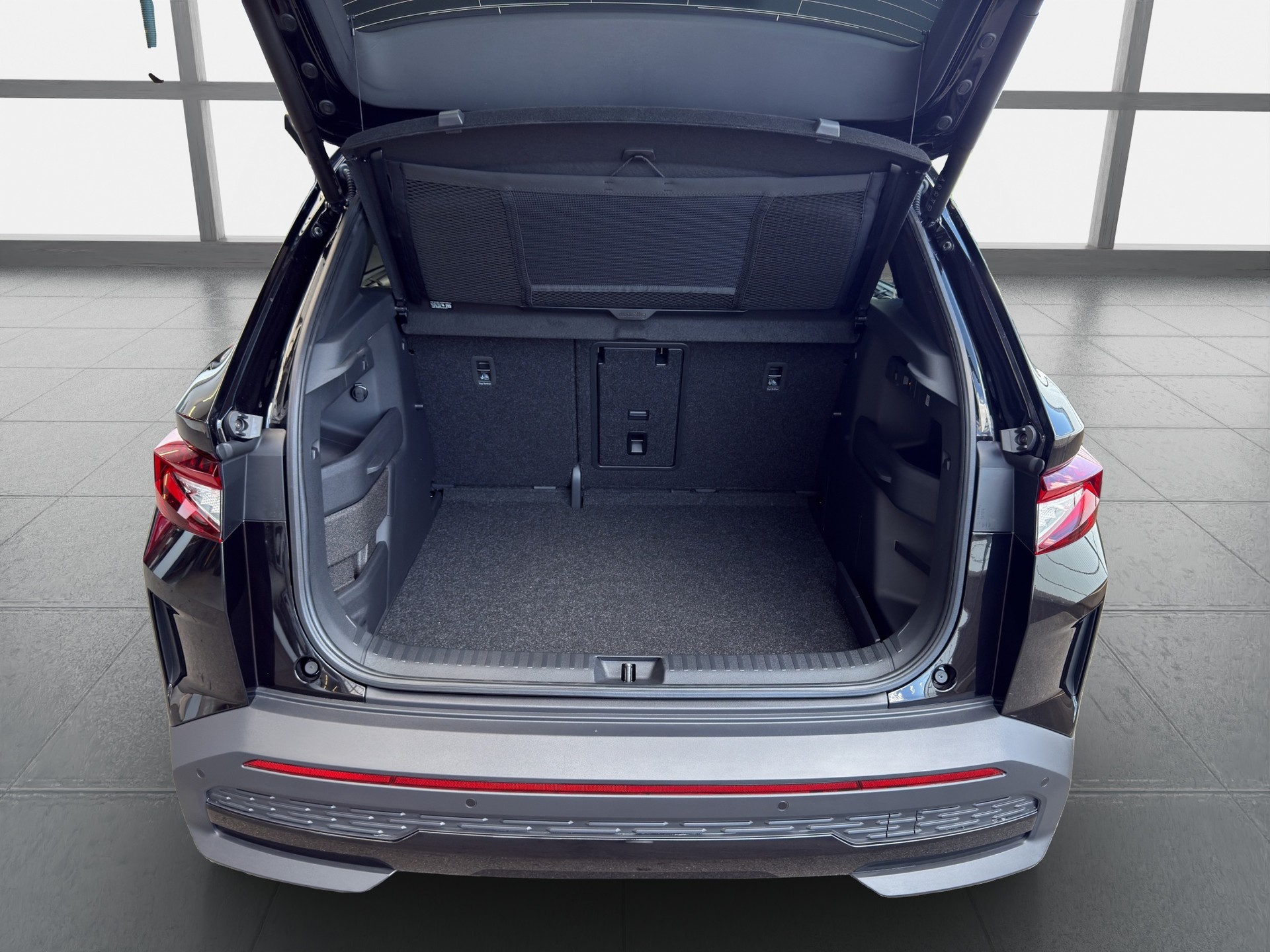 SKODA Elroq RS 4x4-image-12