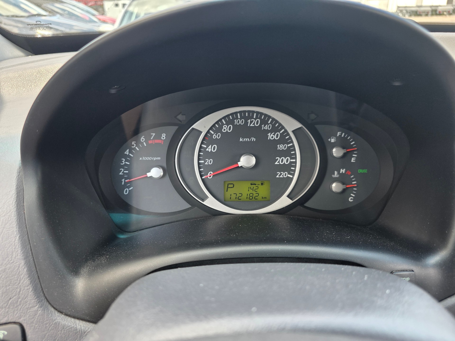 HYUNDAI Tucson 2.7 V6 GLS 4WD. AUFPREIS KANN FRISCH MFK-image-8