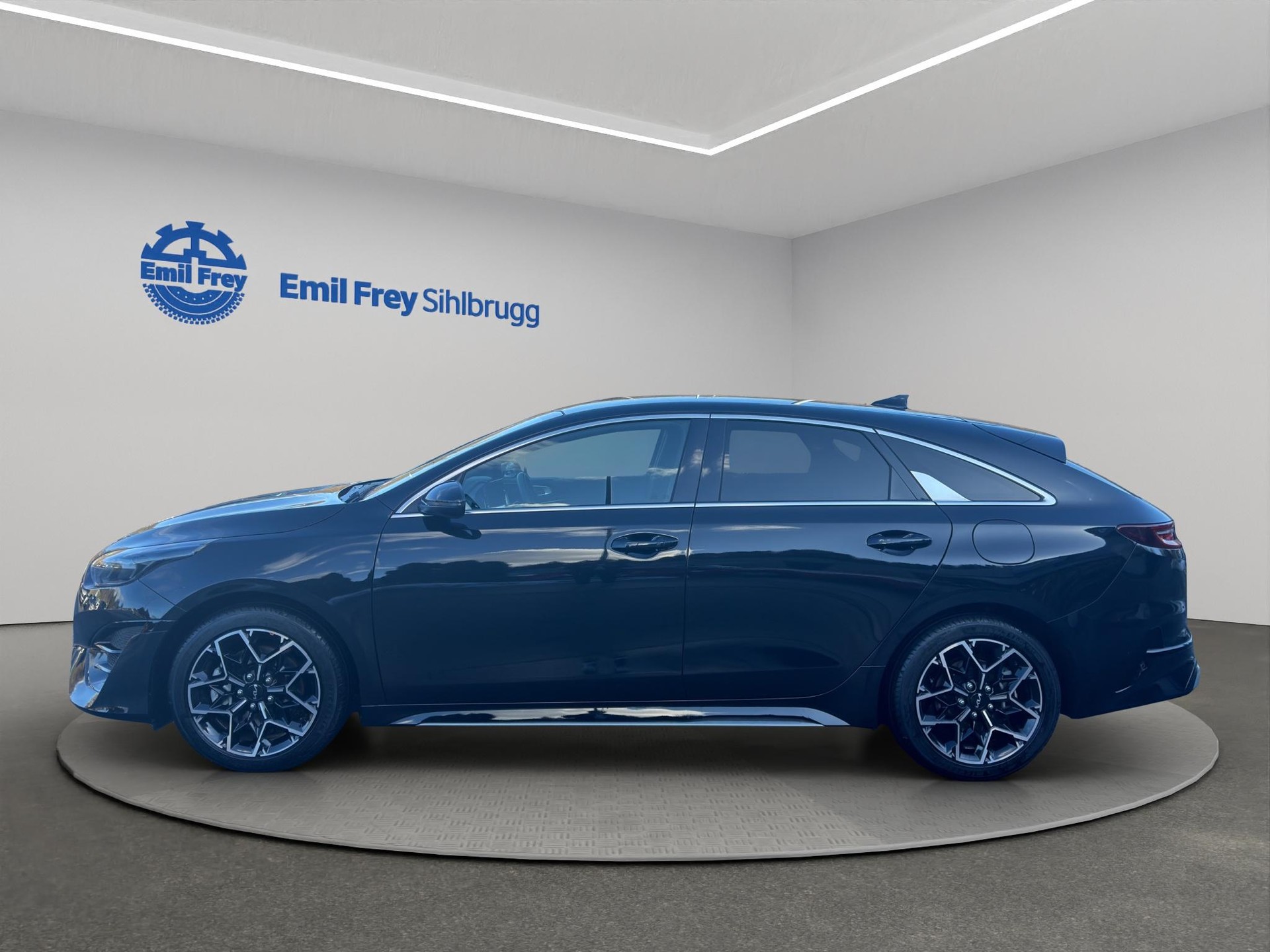 KIA ProCeed 1.5 T-GDi GT-Line-image-4