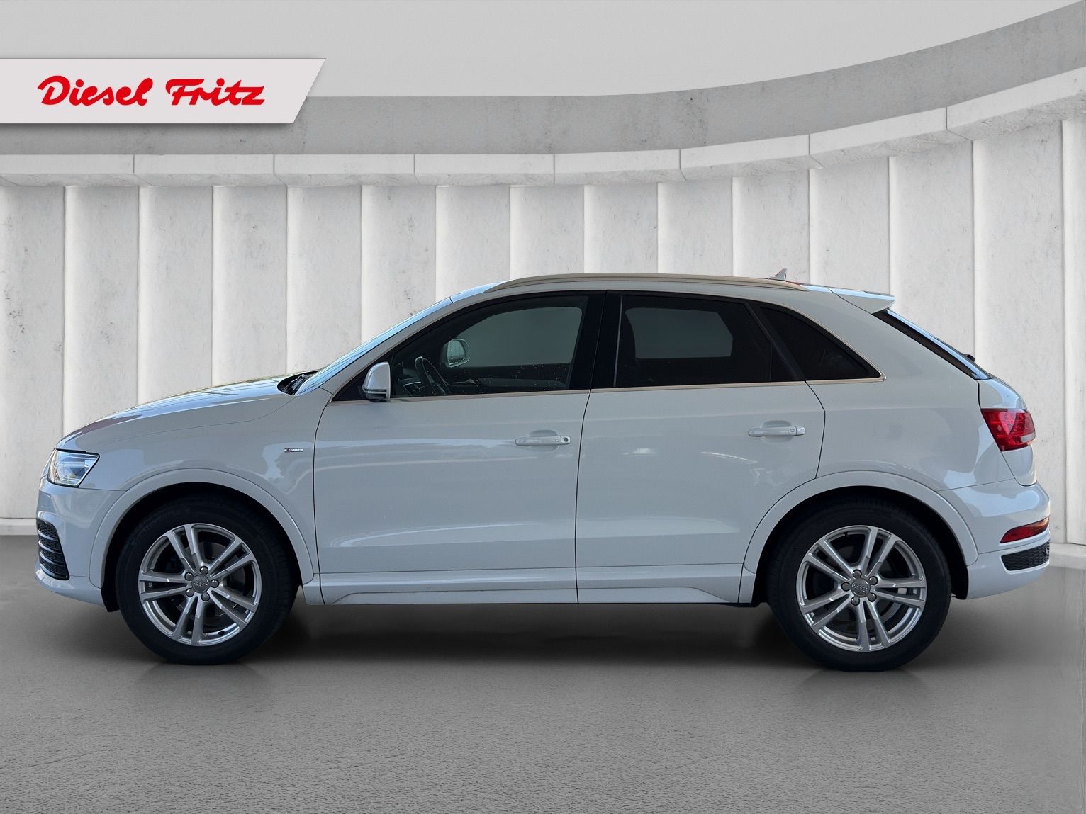 AUDI Q3 2.0 TDI sport quattro S-tronic-image-1