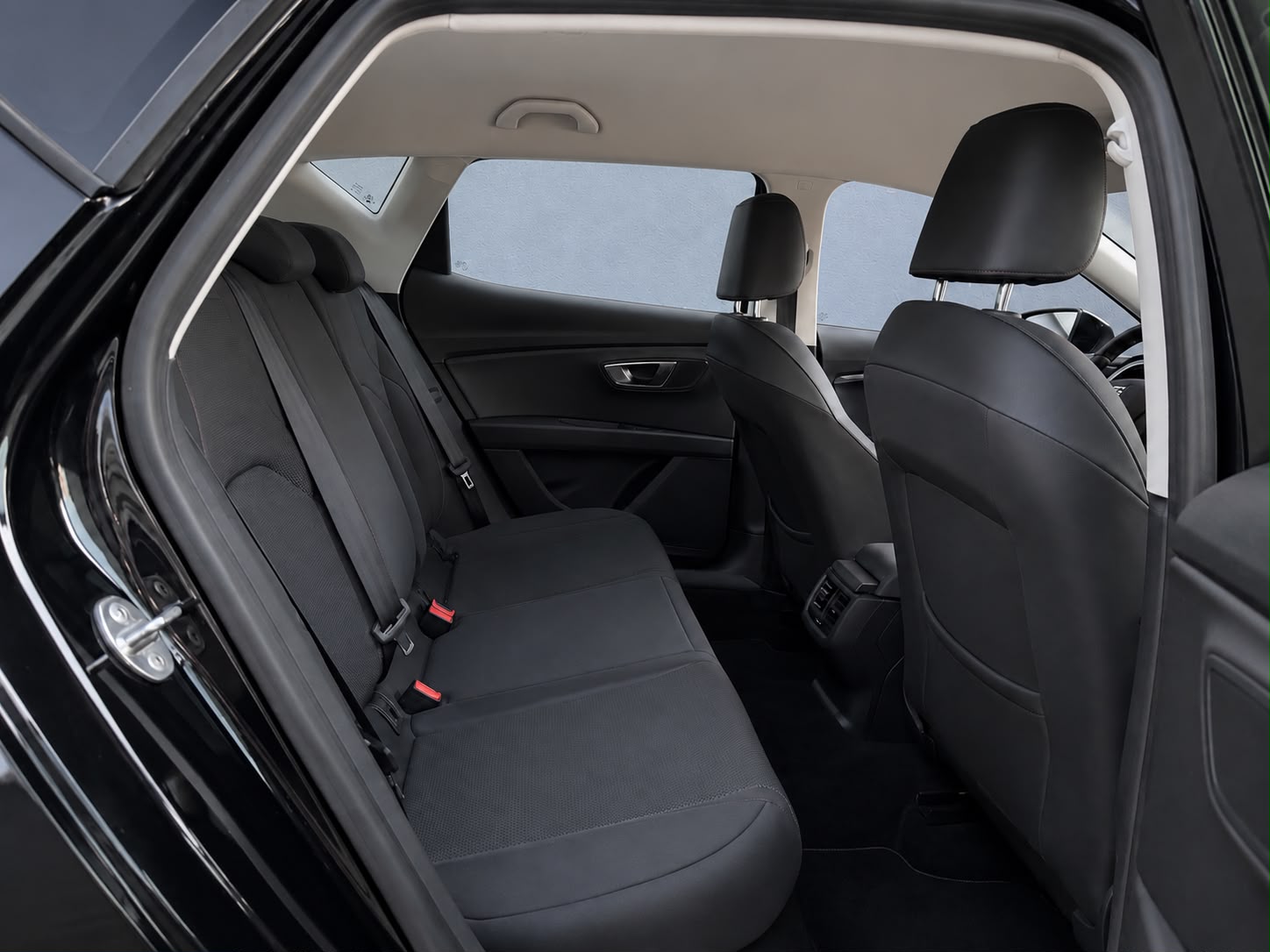 FIAT 500L 1.4 16V Lounge-image-12