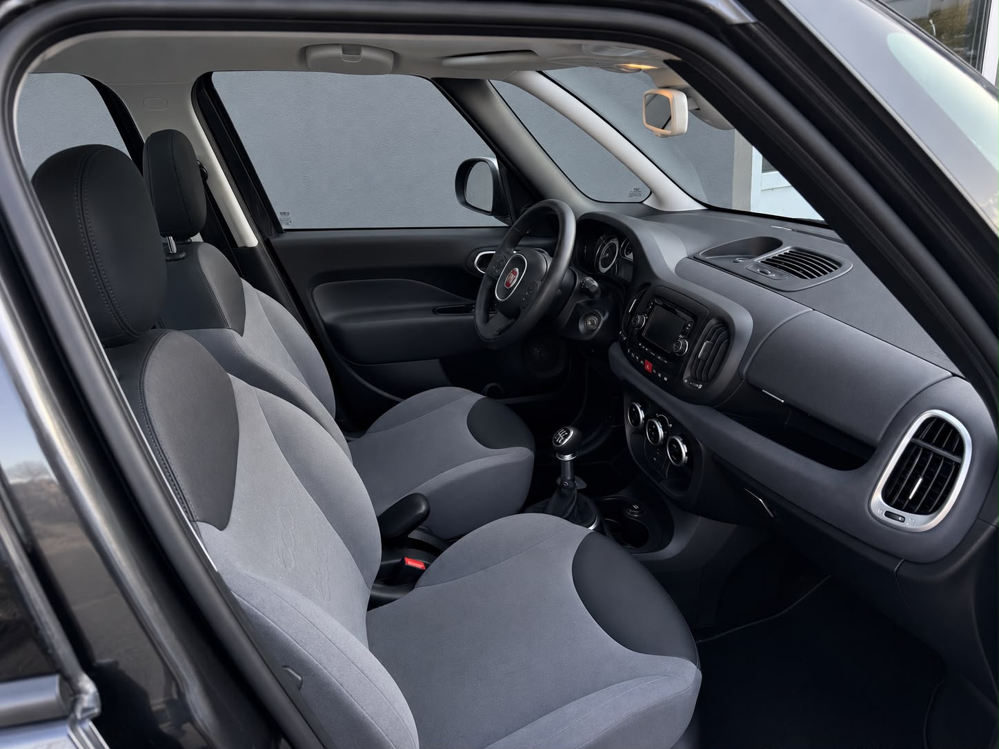 FIAT 500L 1.4 16V Lounge-image-10