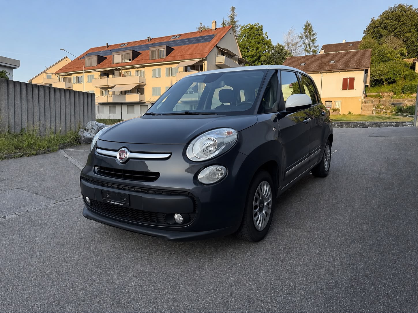 FIAT 500L 1.4 16V Lounge-image-1