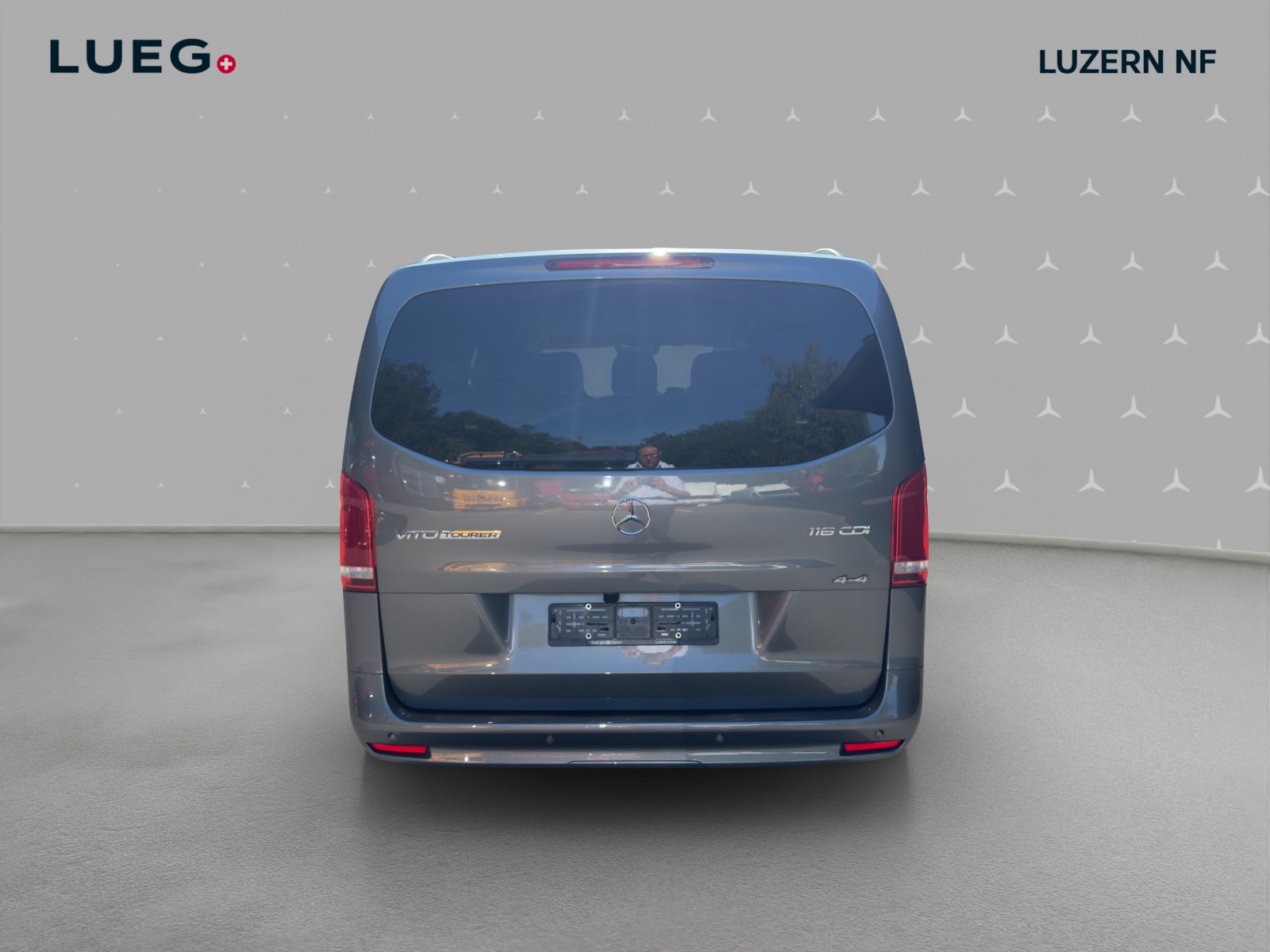 MERCEDES-BENZ Vito 116 CDI Lang Sel. Tourer Family 4Matic 9G-Tronic-image-3
