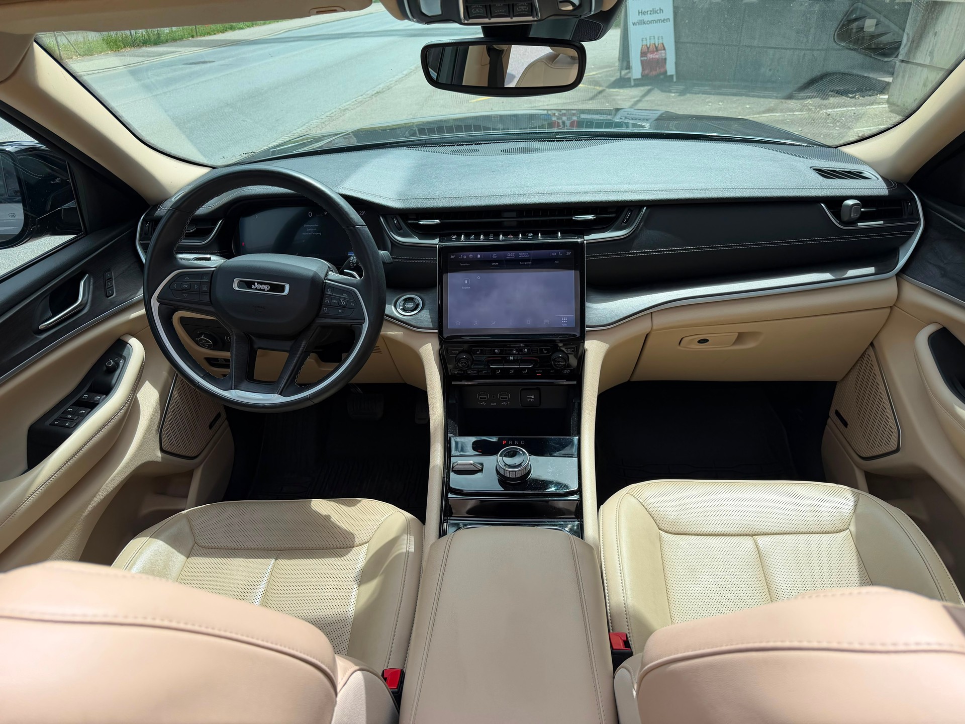 JEEP Limited L-image-7