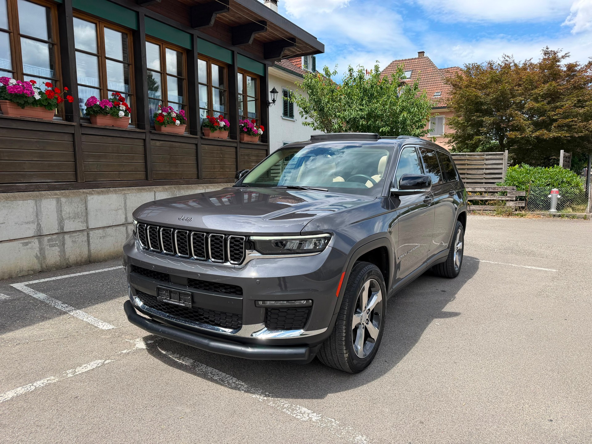 JEEP Limited L-image-1
