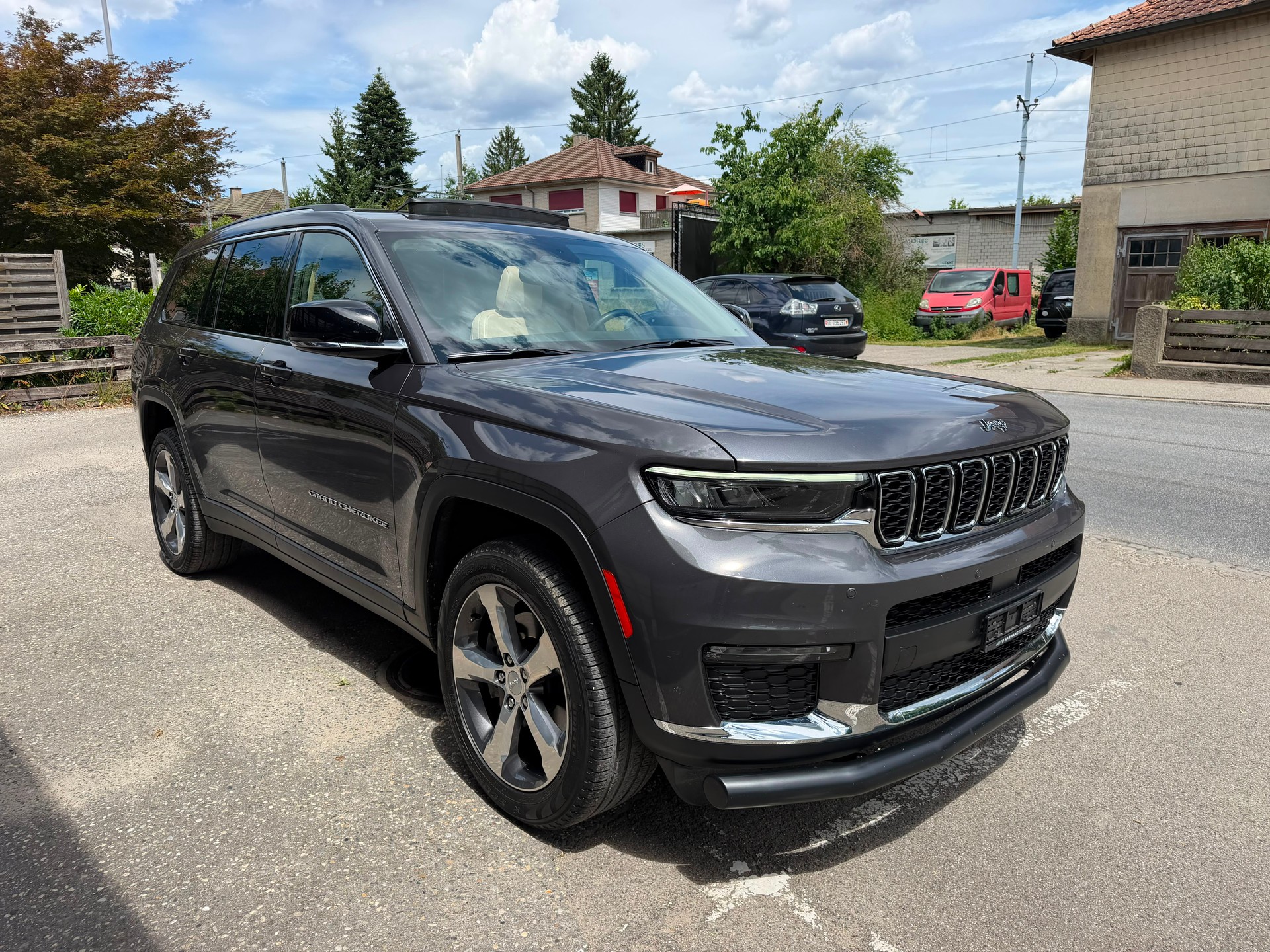 JEEP Limited L-image-0