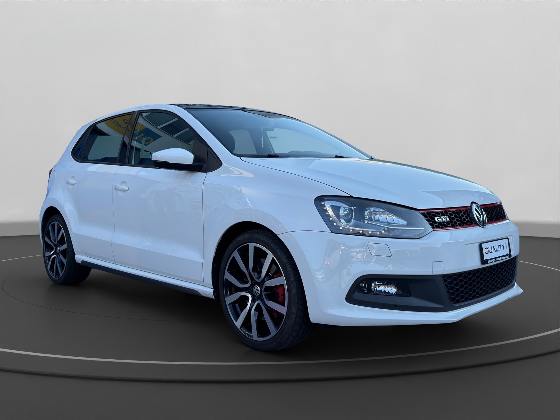 VW Polo 1.4 TSI GTI Carbon Edition DSG-image-6