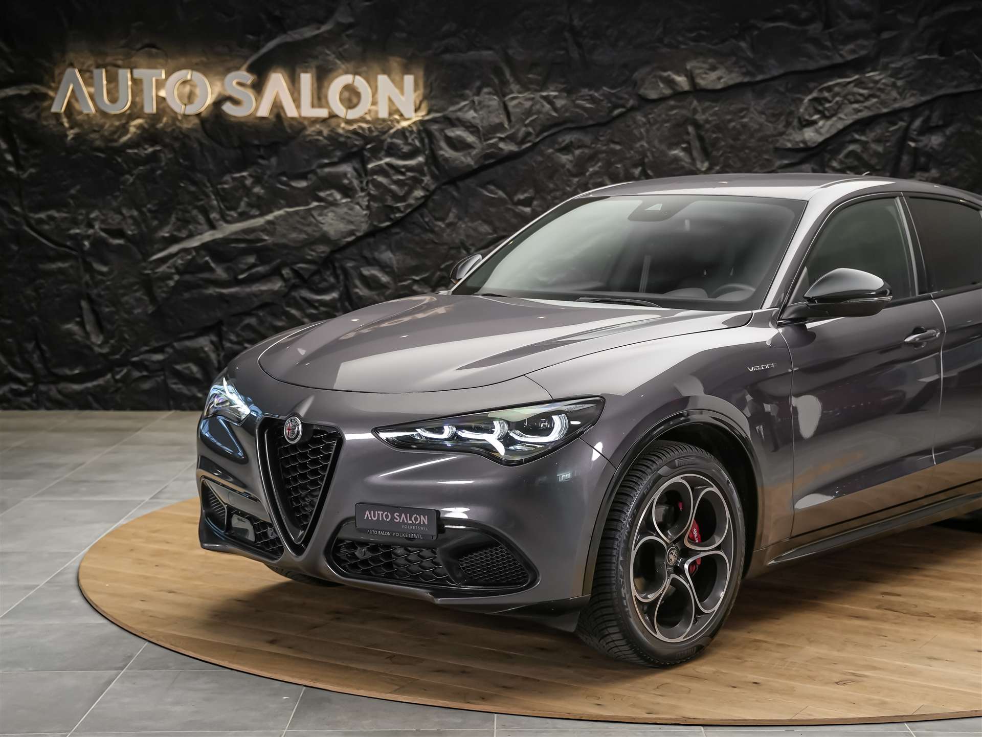 ALFA ROMEO Stelvio 2.2 D Q4 210 Veloce *Abstandsregler*El. Sitze mit Memory*Sitzheizung*-image-14