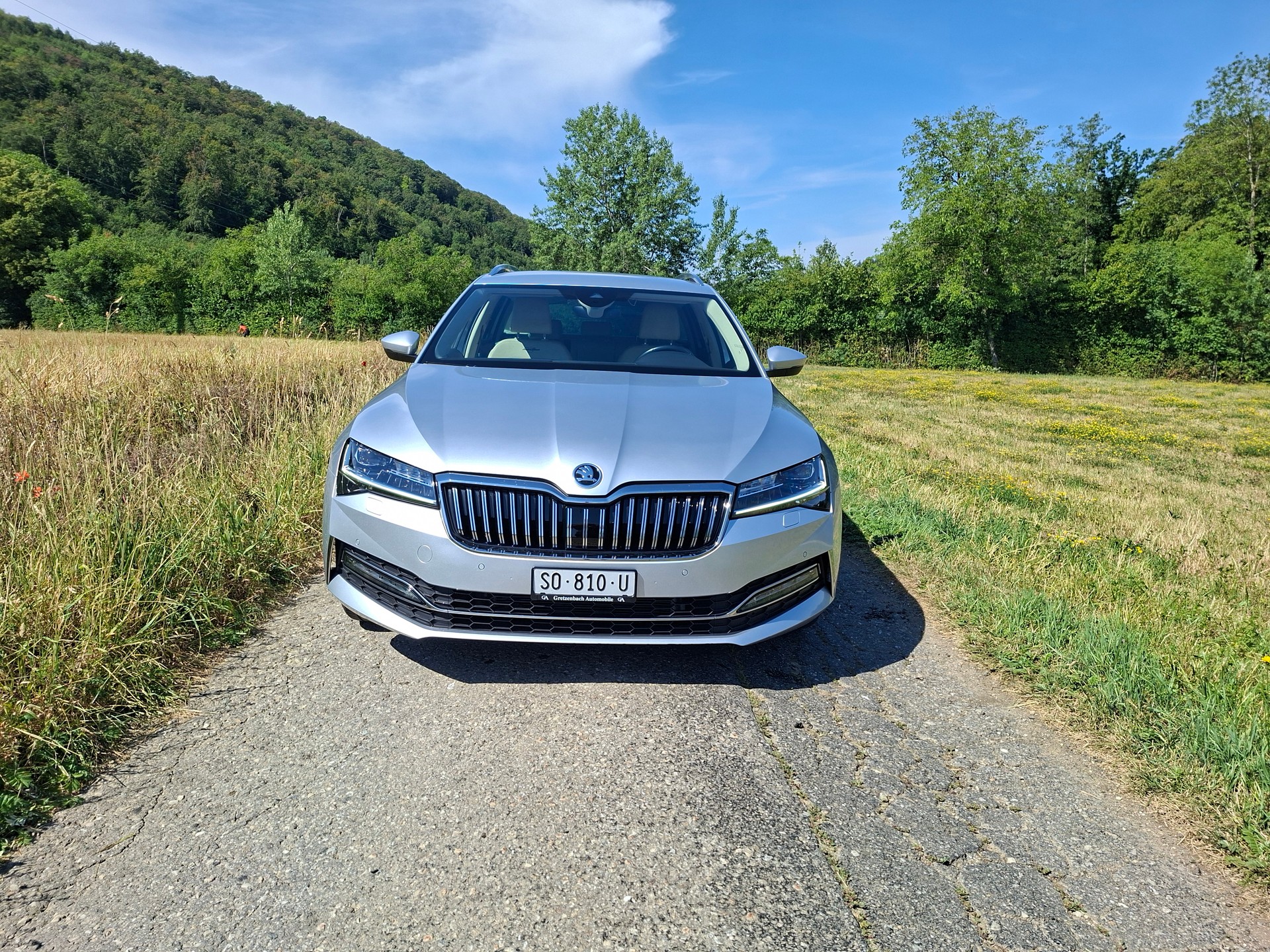 SKODA Superb Combi 2.0 TDi L&K 4x4 DSG-image-2