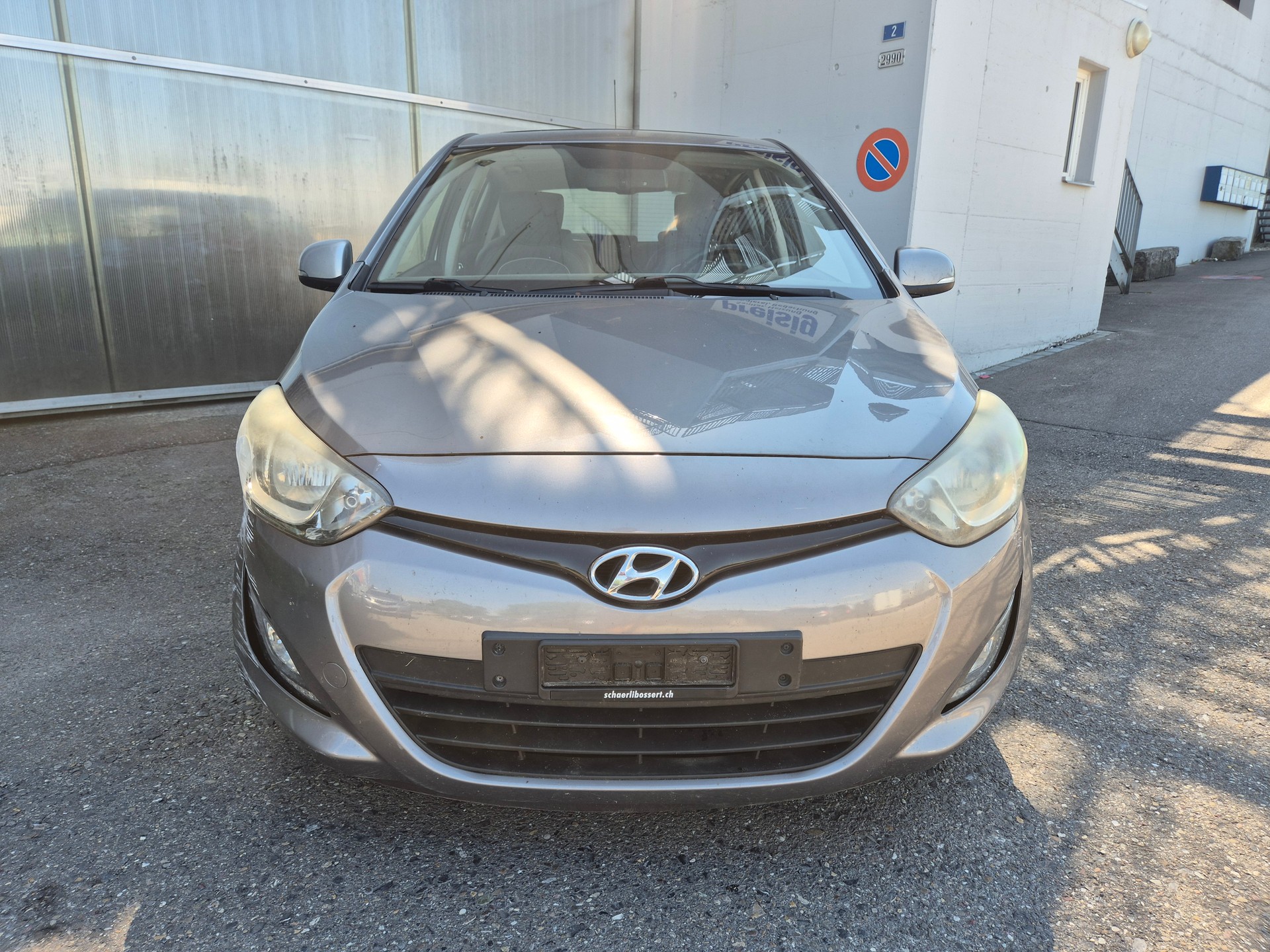 HYUNDAI i20 1.4 Premium-image-0