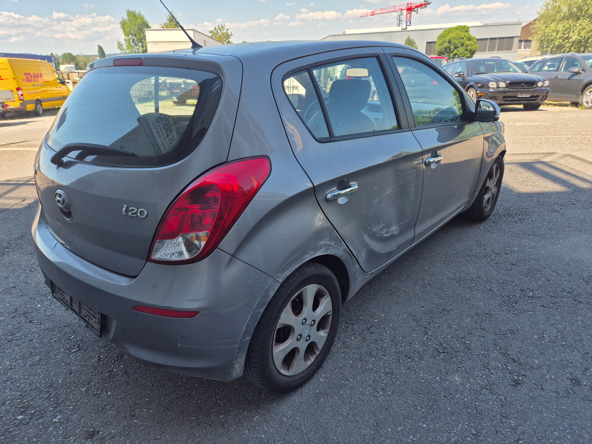 HYUNDAI i20 1.4 Premium-image-5
