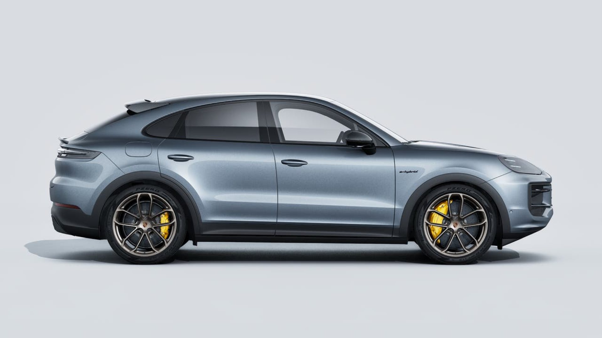 PORSCHE Cayenne Turbo E-Hybrid Coupé mit GT-Paket-image-5