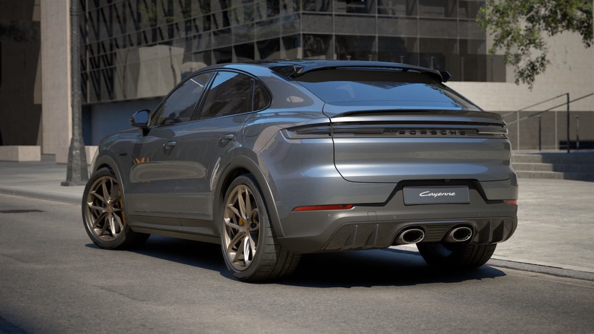 PORSCHE Cayenne Turbo E-Hybrid Coupé mit GT-Paket-image-2