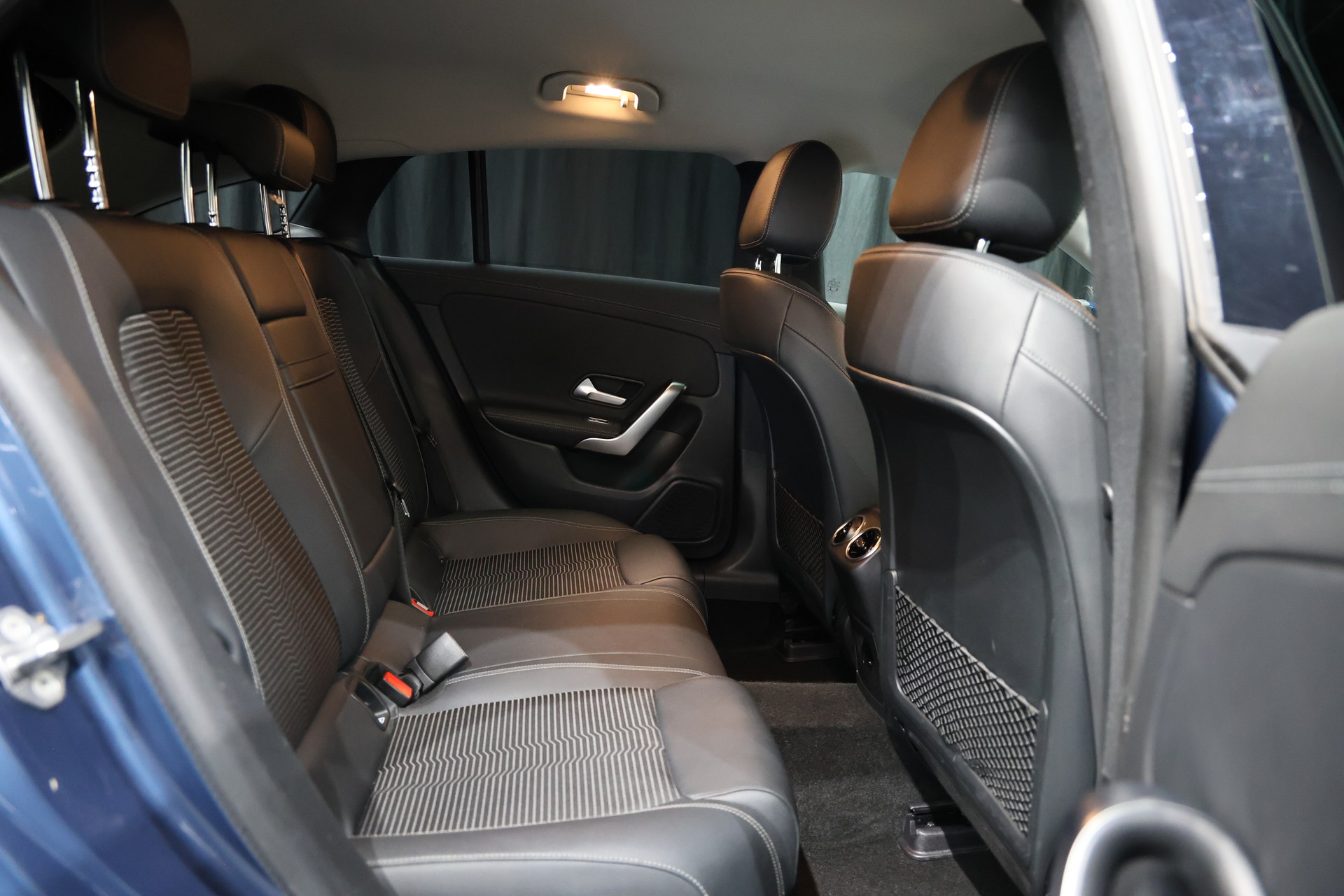 MERCEDES-BENZ CLA Shooting Brake 200 Progressive 7G-DCT-image-12