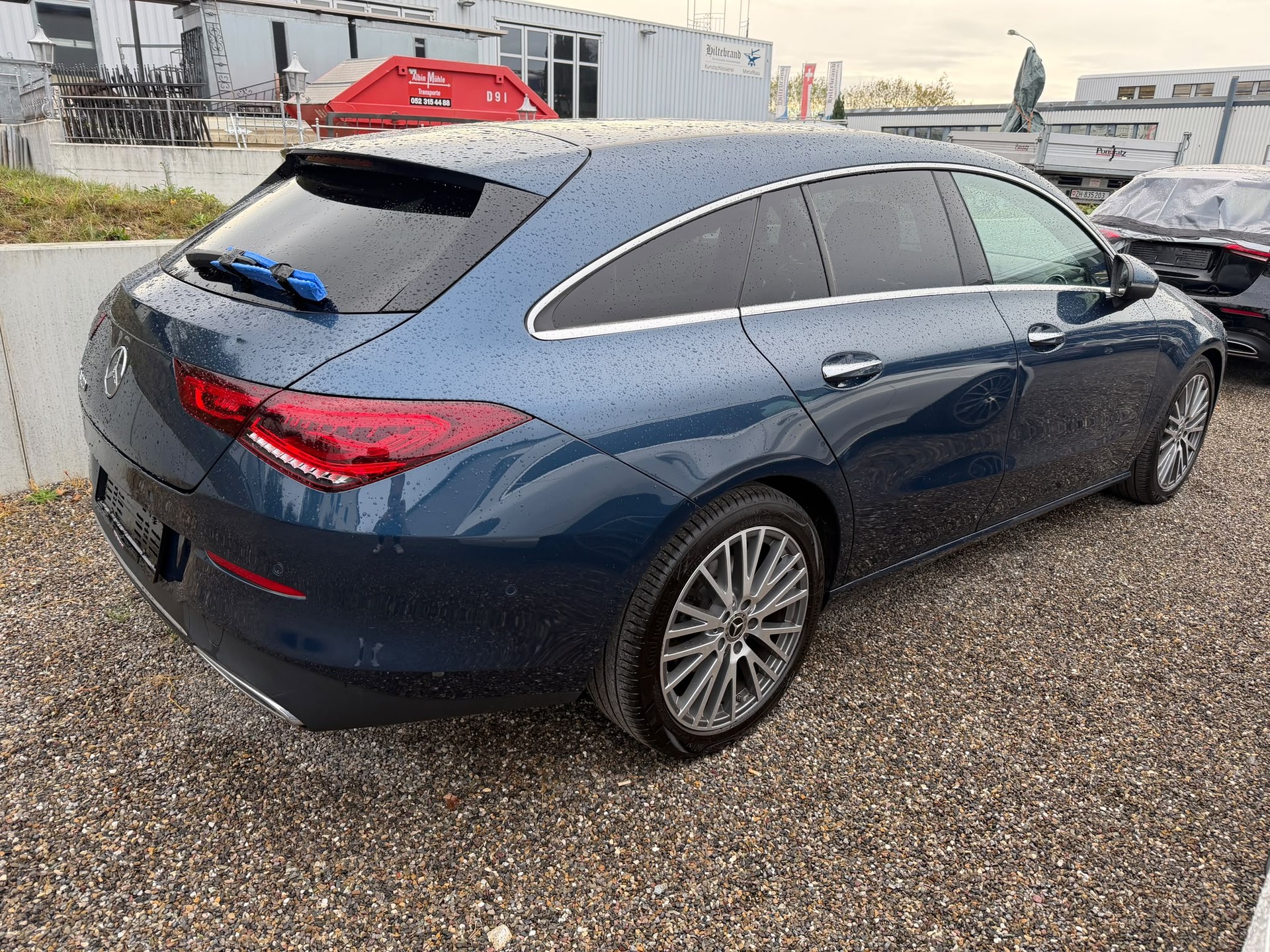 MERCEDES-BENZ CLA Shooting Brake 200 Progressive 7G-DCT-showroom-element-3