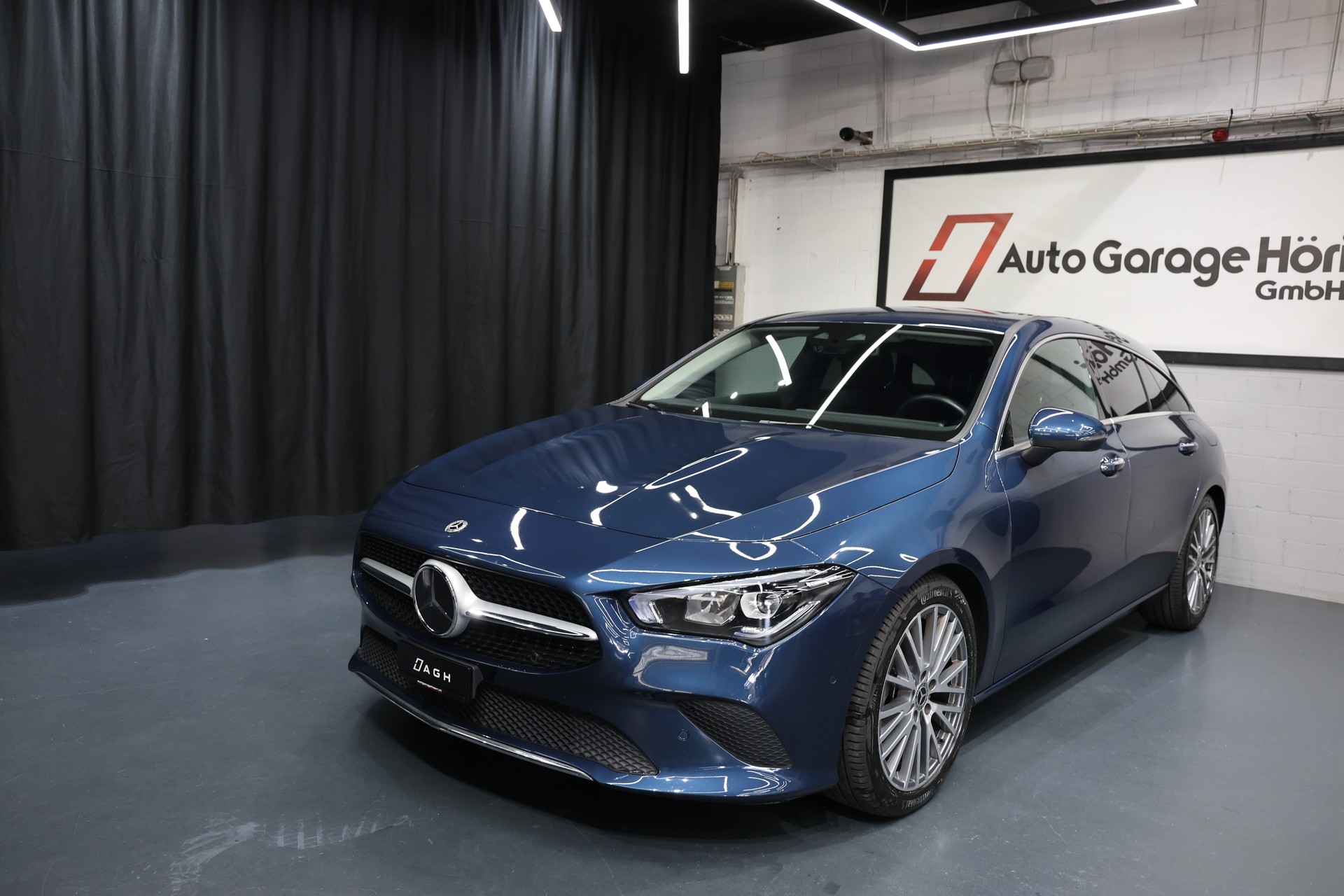 MERCEDES-BENZ CLA Shooting Brake 200 Progressive 7G-DCT-image-2