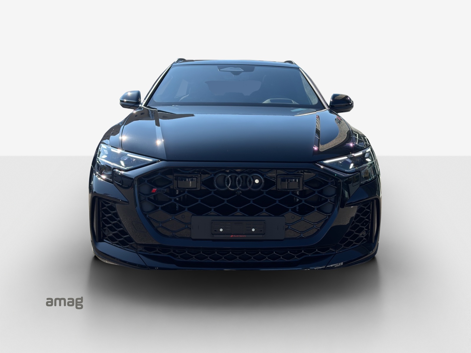 AUDI RSQ8 performance quattro-image-6