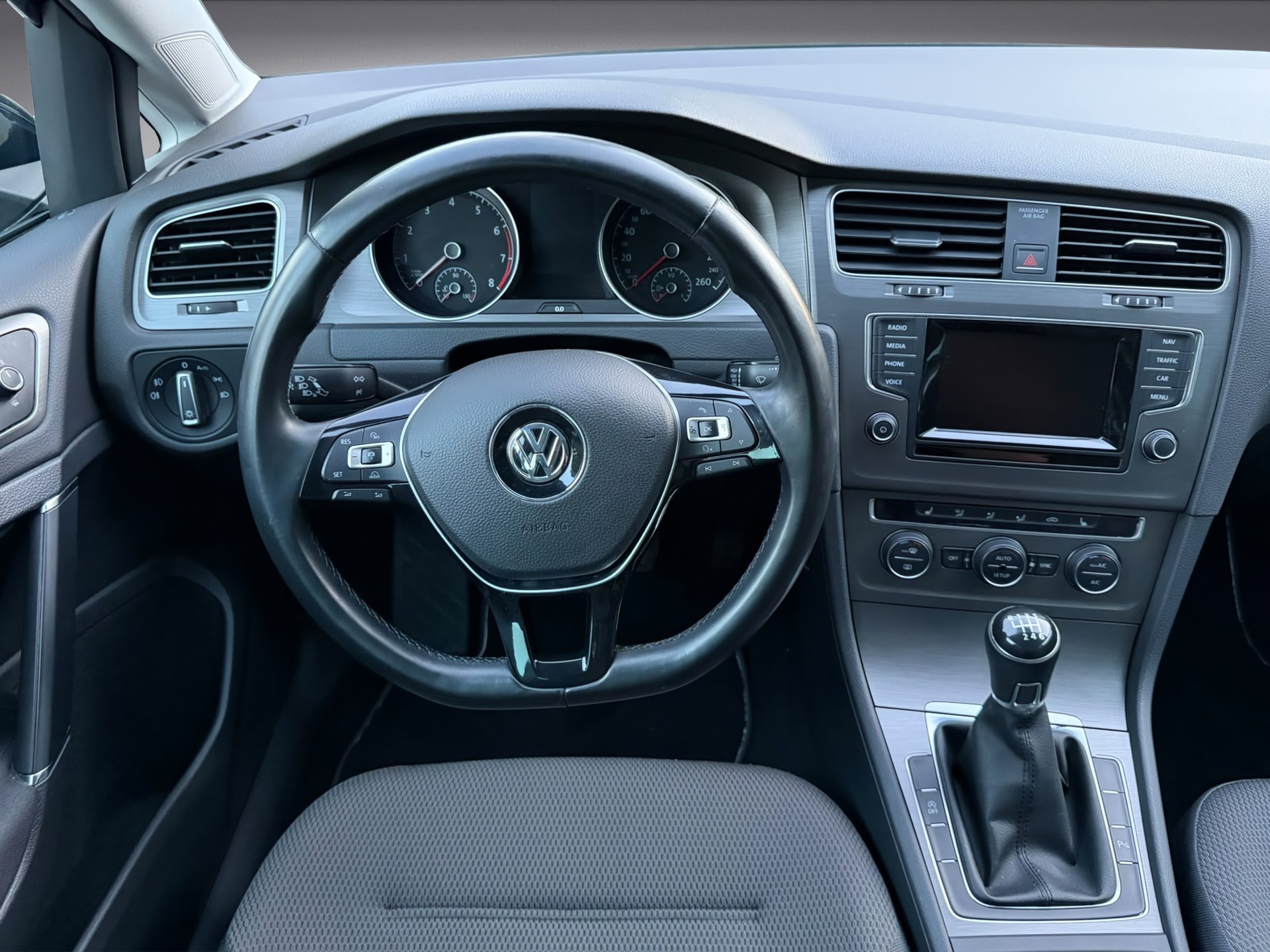 VW Golf 1.4 TSI Comfortline-image-7