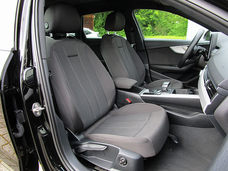 AUDI A4 Avant 40 TDI quattro S-tronic-image-14