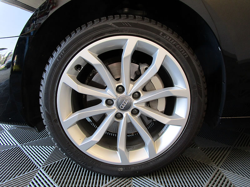 AUDI A4 Avant 40 TDI quattro S-tronic-image-23