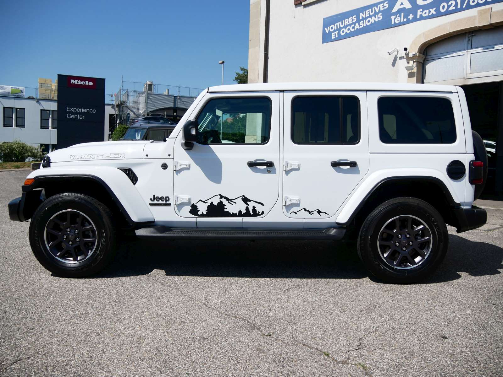 JEEP Wrangler 2.0 Unlimited 80TH Anniversary Automatic-image-1