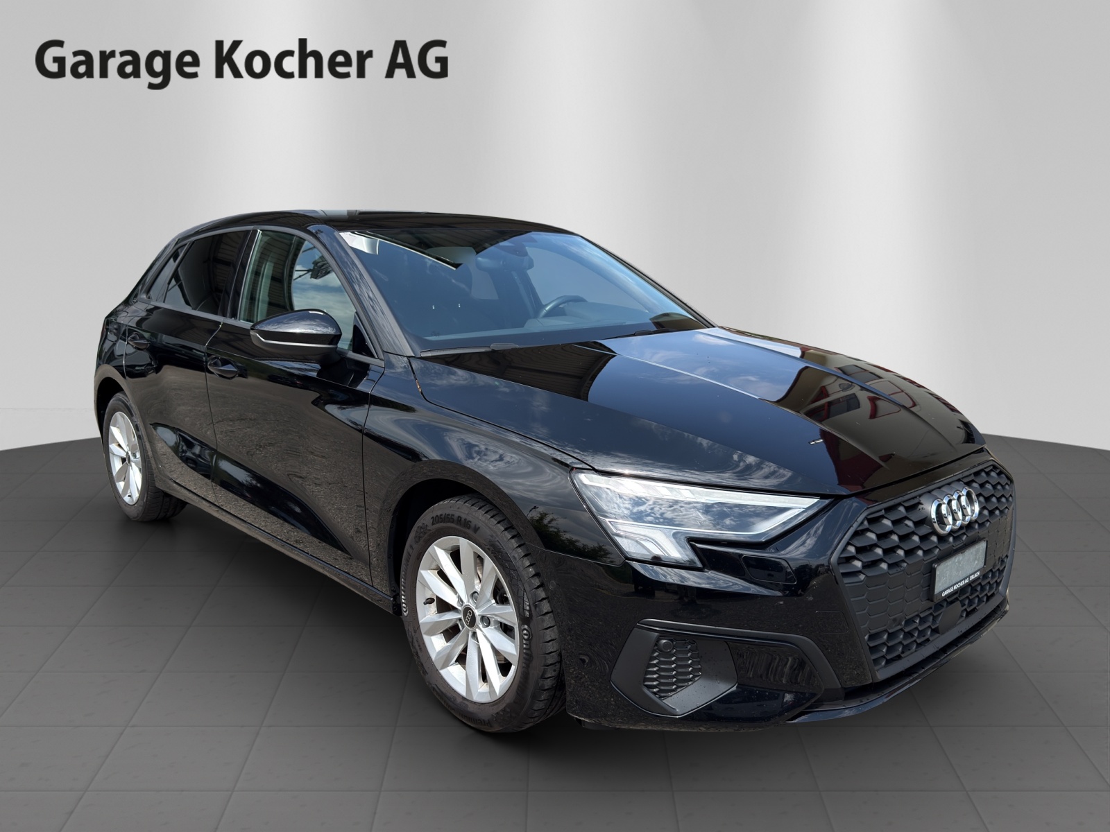 AUDI A3 Sportback 35 TFSI Attraction S-tronic-image-6