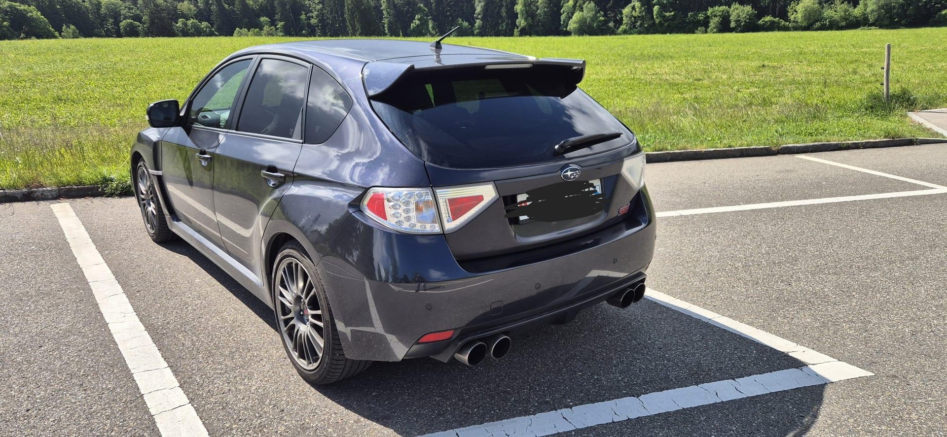 SUBARU 2.5 T Luxury STI-image-1